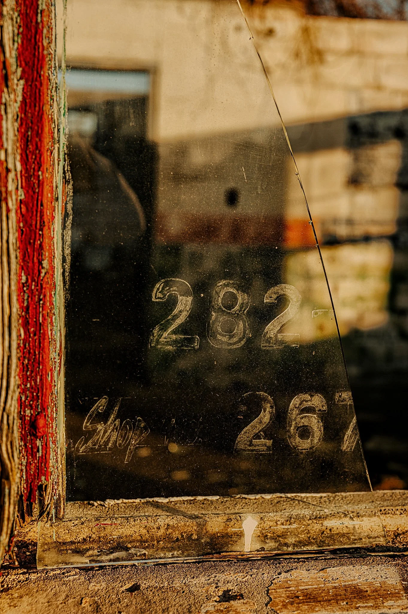 Old Window, Frisco City