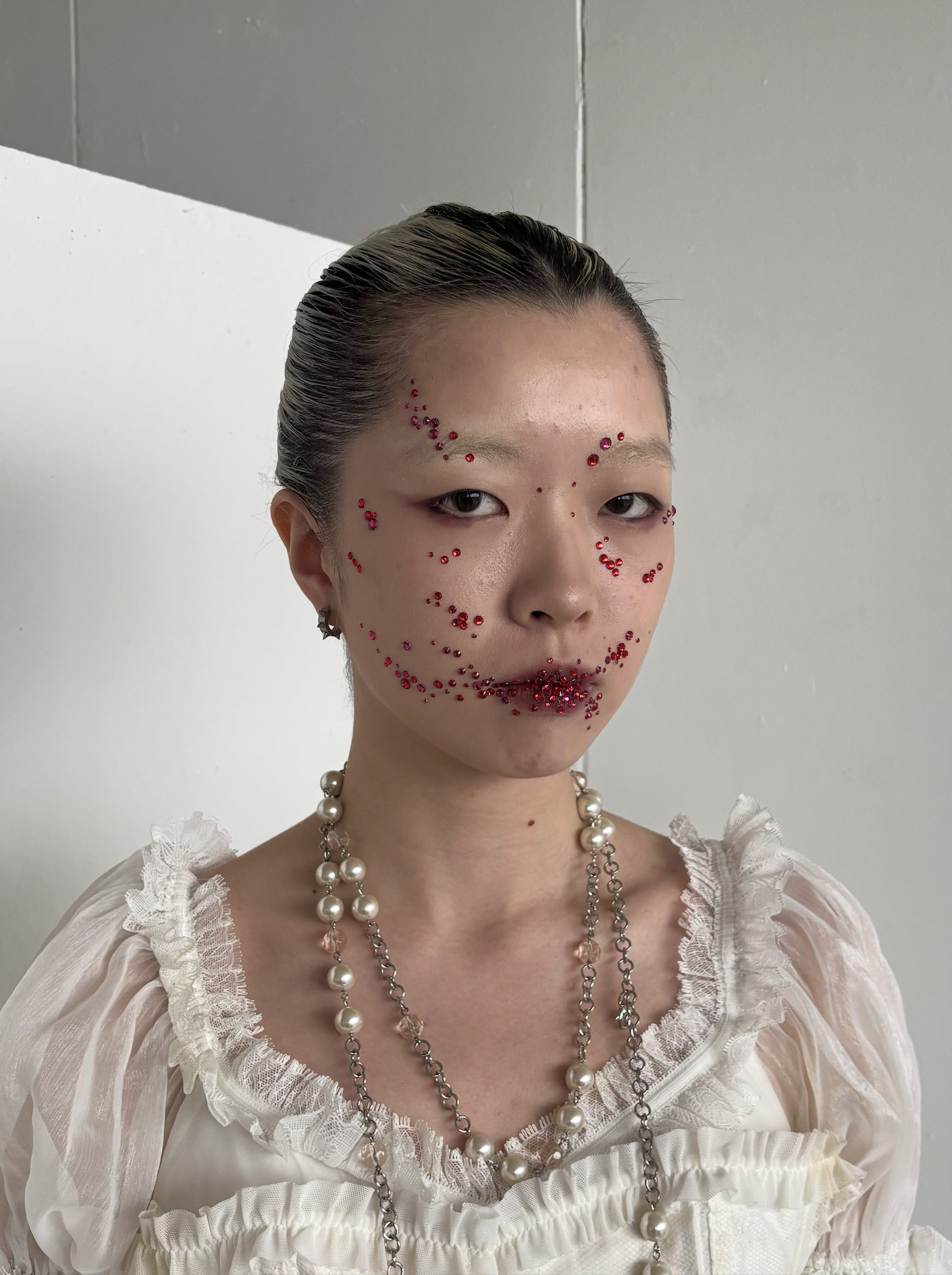 Makeup – Fabrio Magazine, November 2025