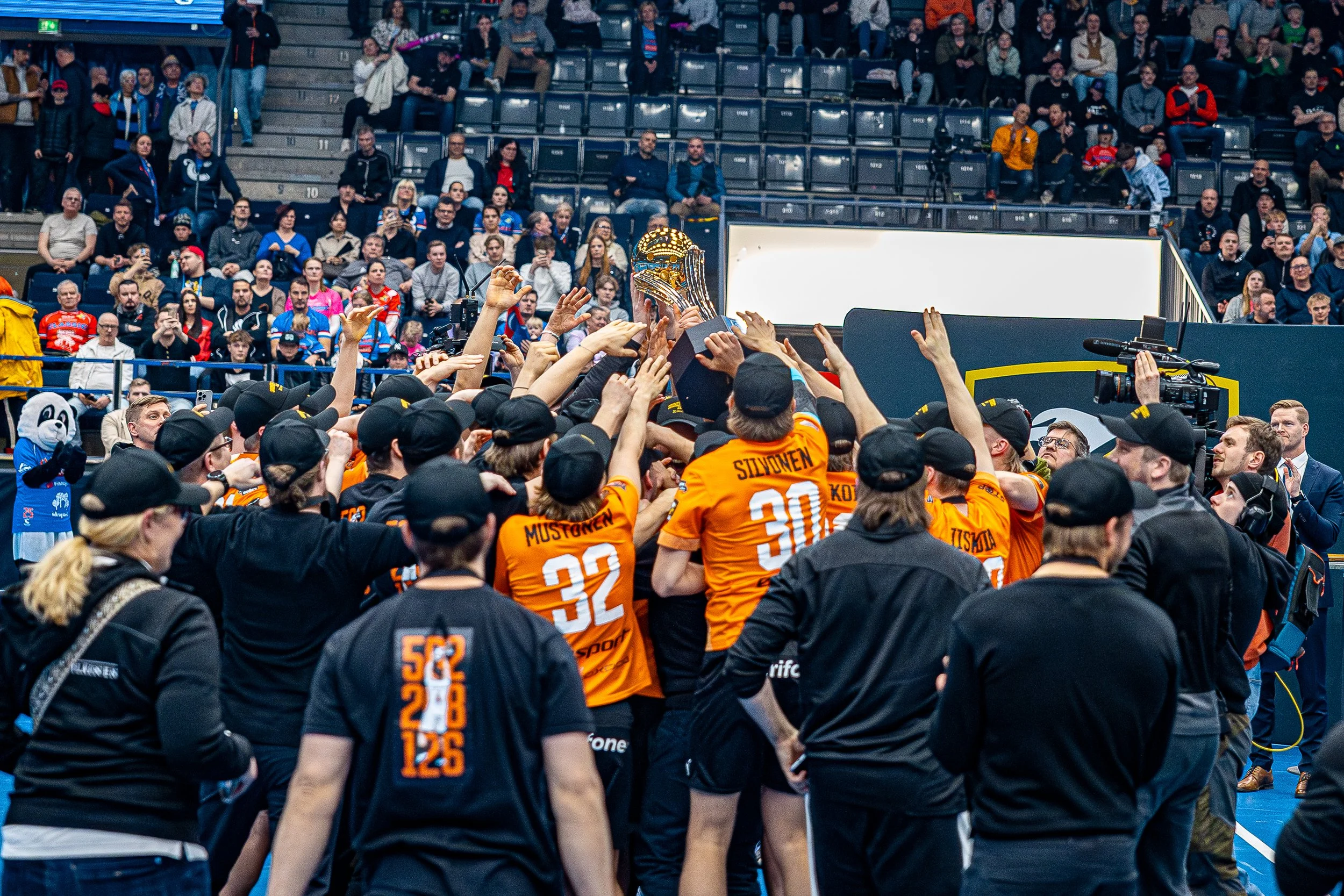 CLASSIC - OILERS
F-LIIGA // 10.05.2025