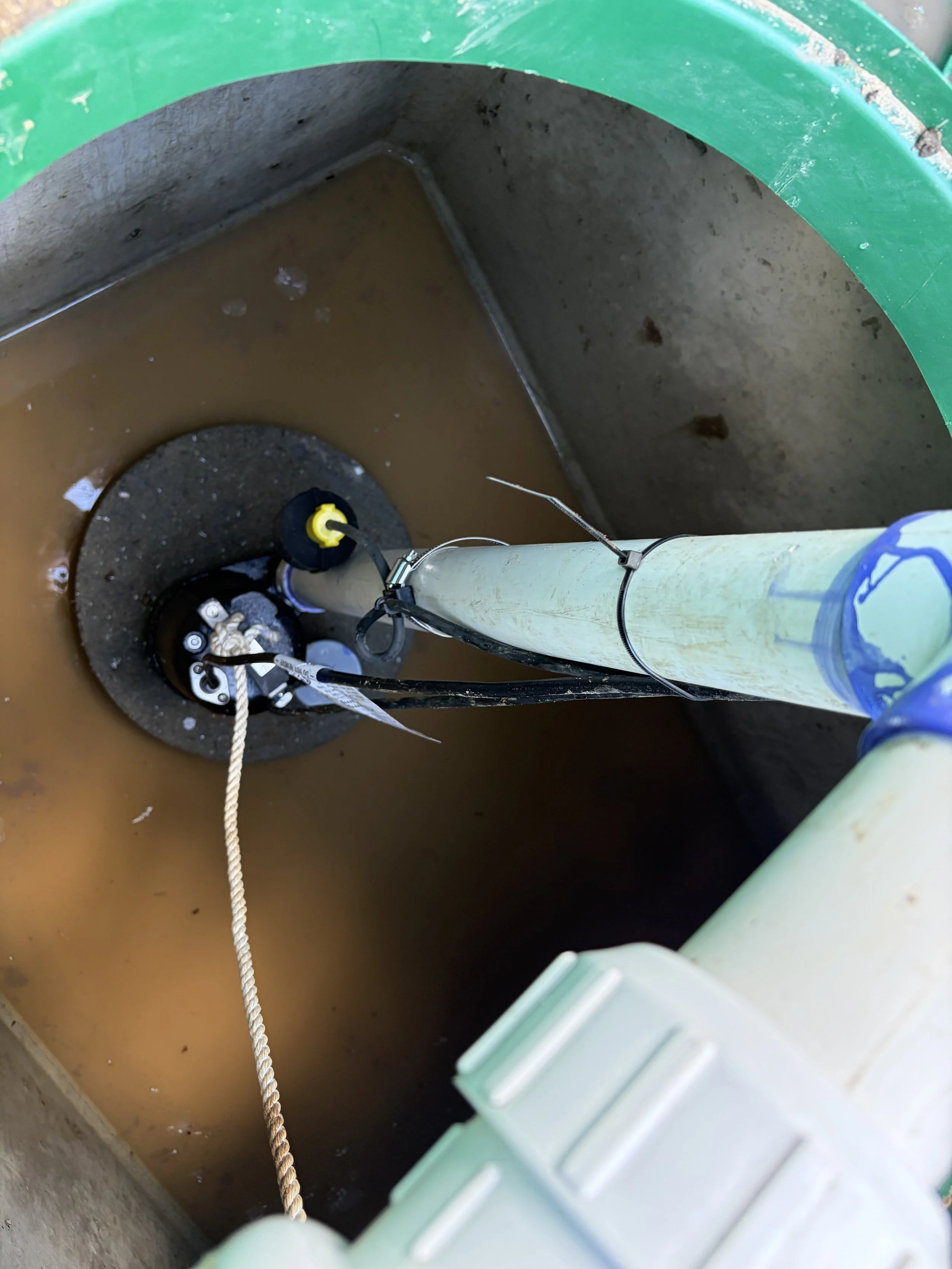 Pump installed and floats are set!