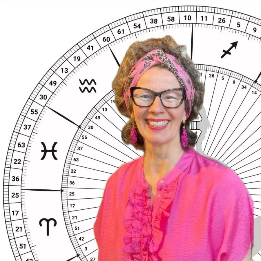 Tina Meier Astrologin