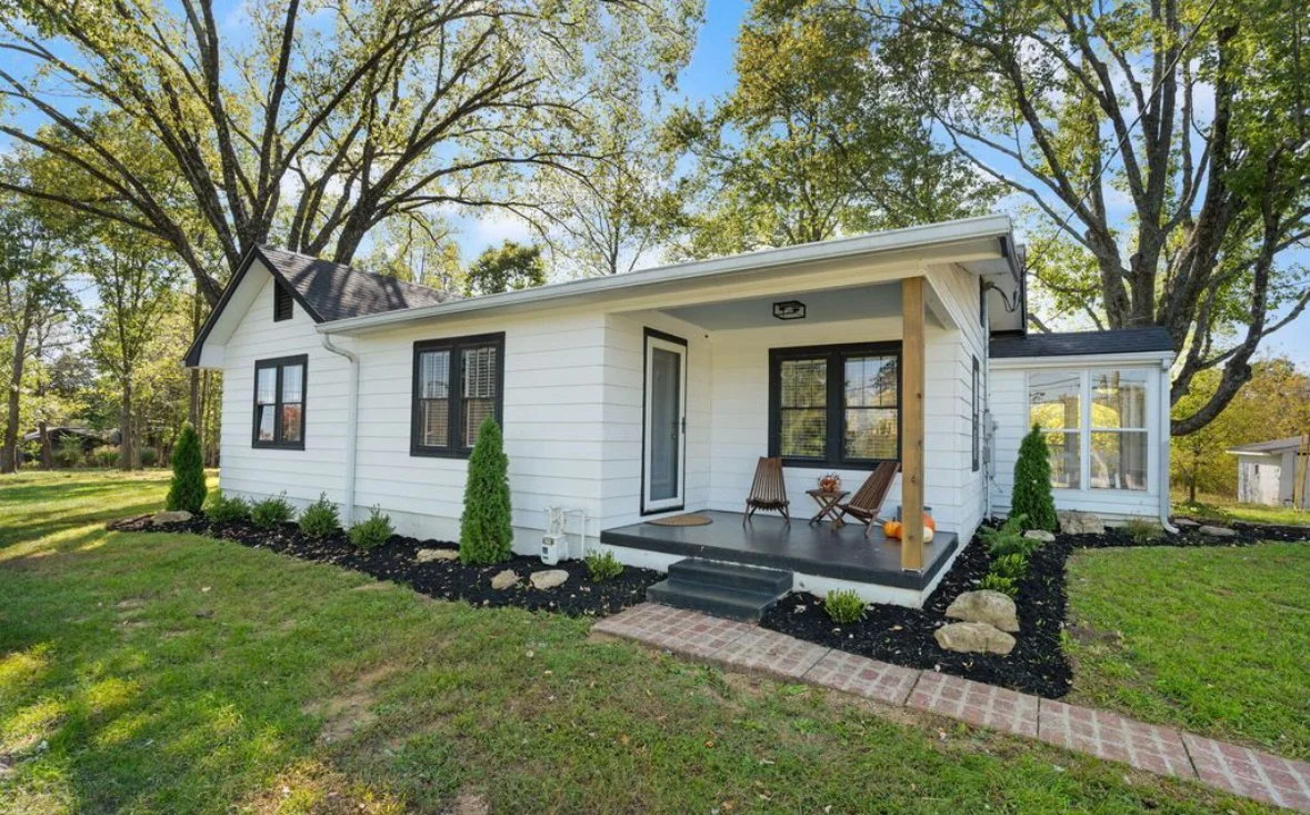 210 Clark Station Rd