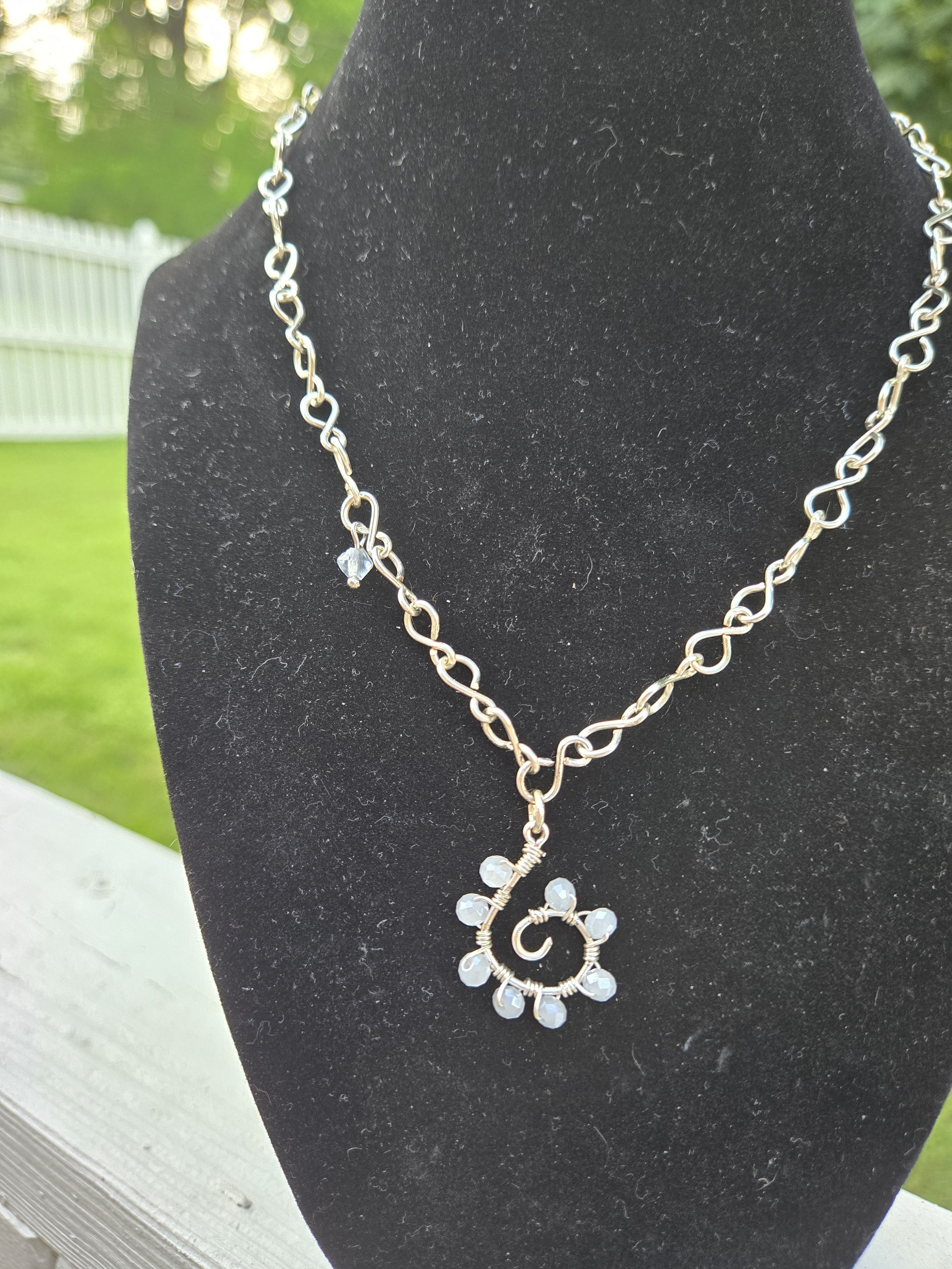 Swirl Necklace