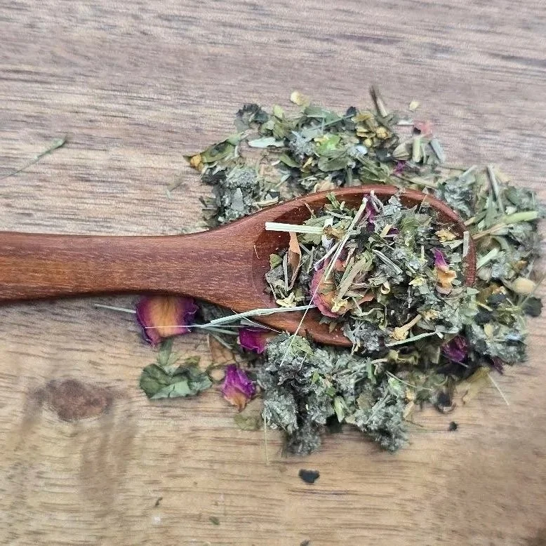 Earth + Essence: High Mineral Tea