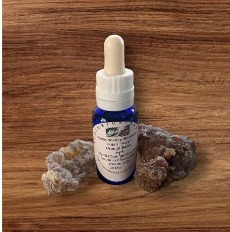 Frankincense Boswellia "Rare Orange" Hojari Sacra with Myrrh (Commiphora kua) Serum