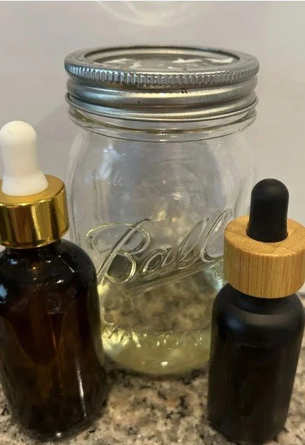 Palo Santo (Bursera Gaveolens) Extract Serum- aged 1 year