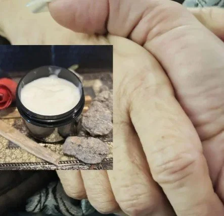 Peace and Calming Boswellia neglecta, Palo Santo, Rose & Vanilla Extract Lotion-2-4oz