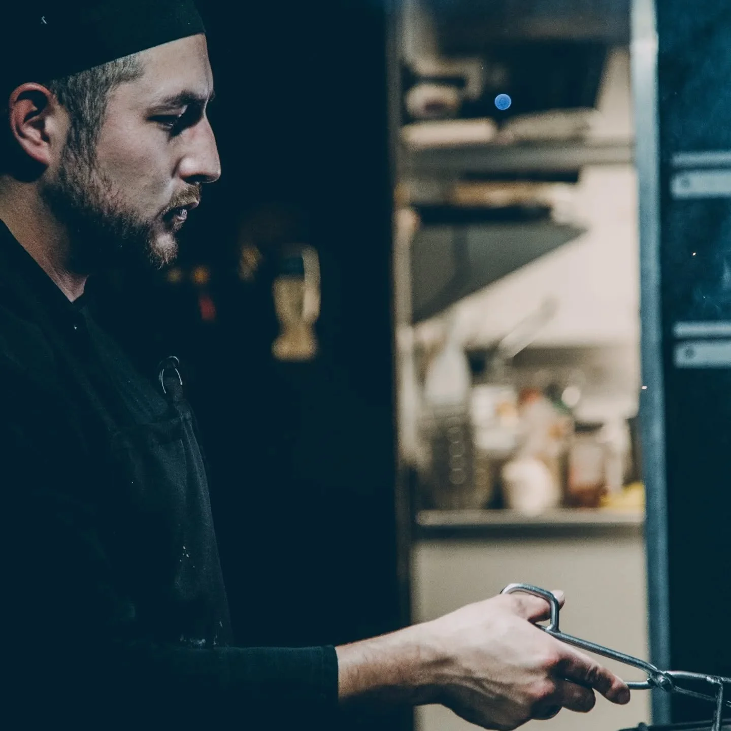 Una de mis prioridades en la vida, disfrutar comiendo, aqu&iacute; @carlos.a.av.b es de esas personas que ayudan a ello...
🫠🤤🍗🥩🥑🍲🍝

#chef #food #foodie #foodporn #cheflife #instafood #cooking #foodphotography #restaurant #foodlover #foodblogge