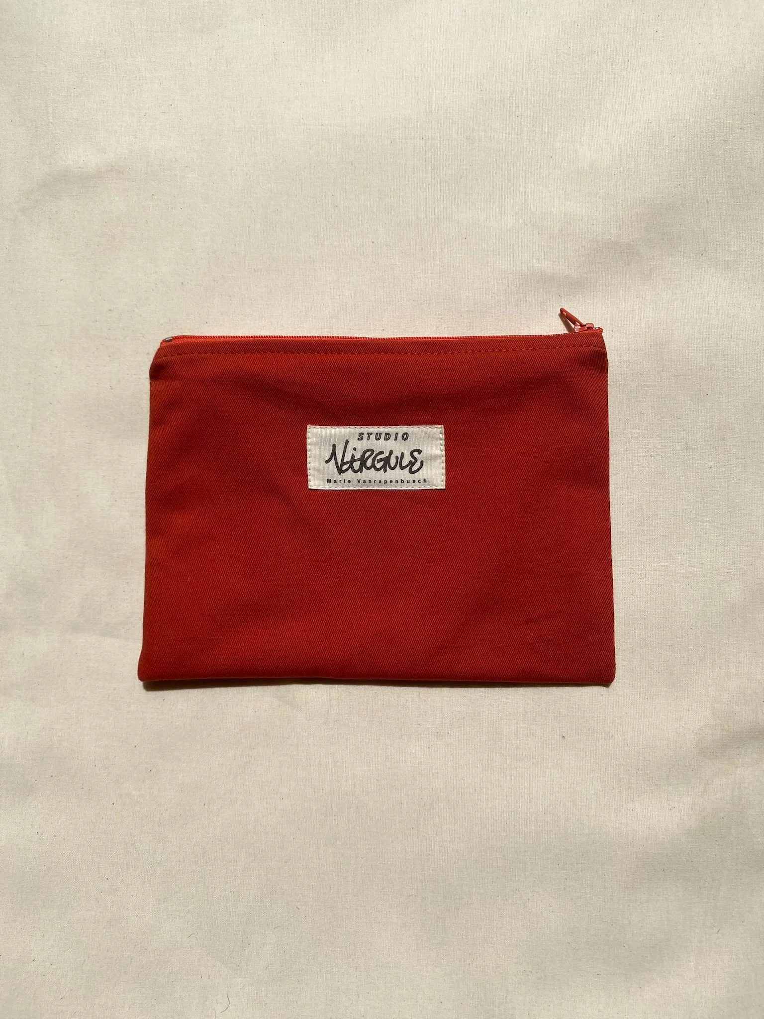 Pochette rouge brique