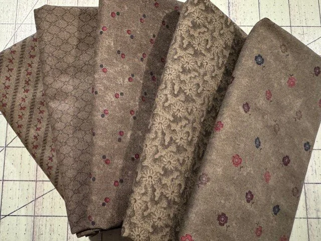 Green Fat Quarter Fabric Bundle