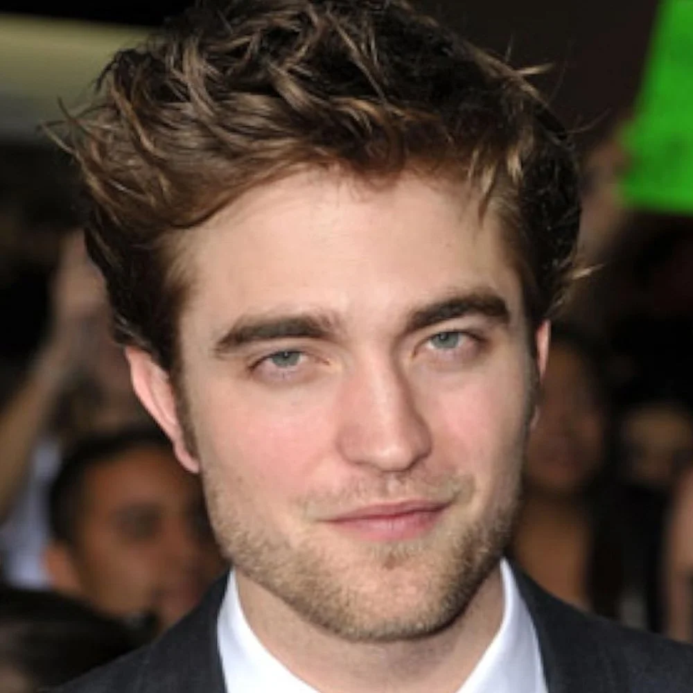 ROBERT PATTINSON