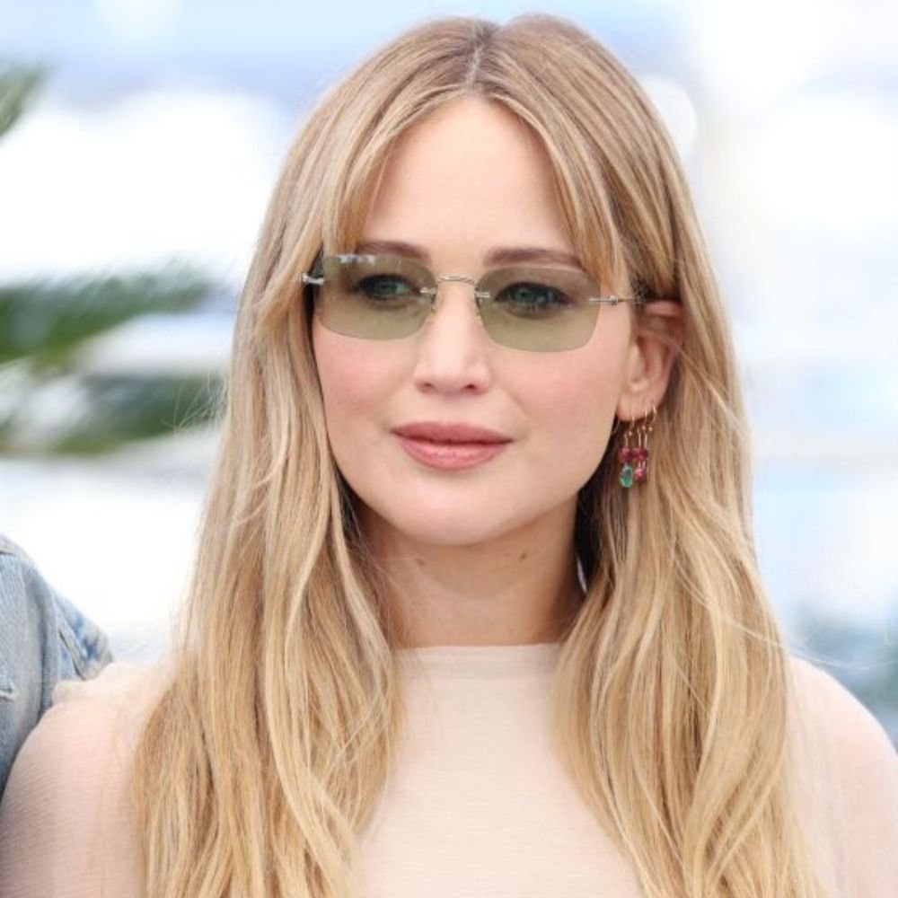 JENNIFER LAWRENCE