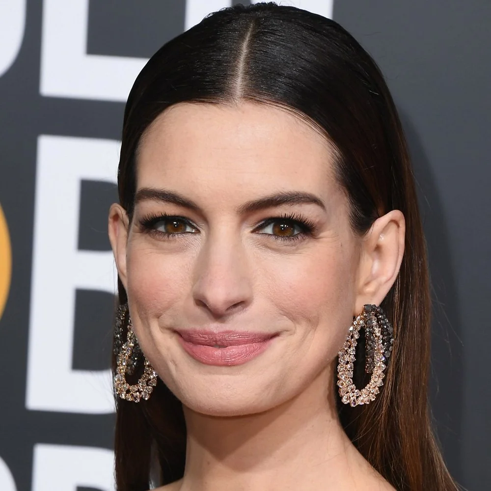 ANNE HATHAWAY