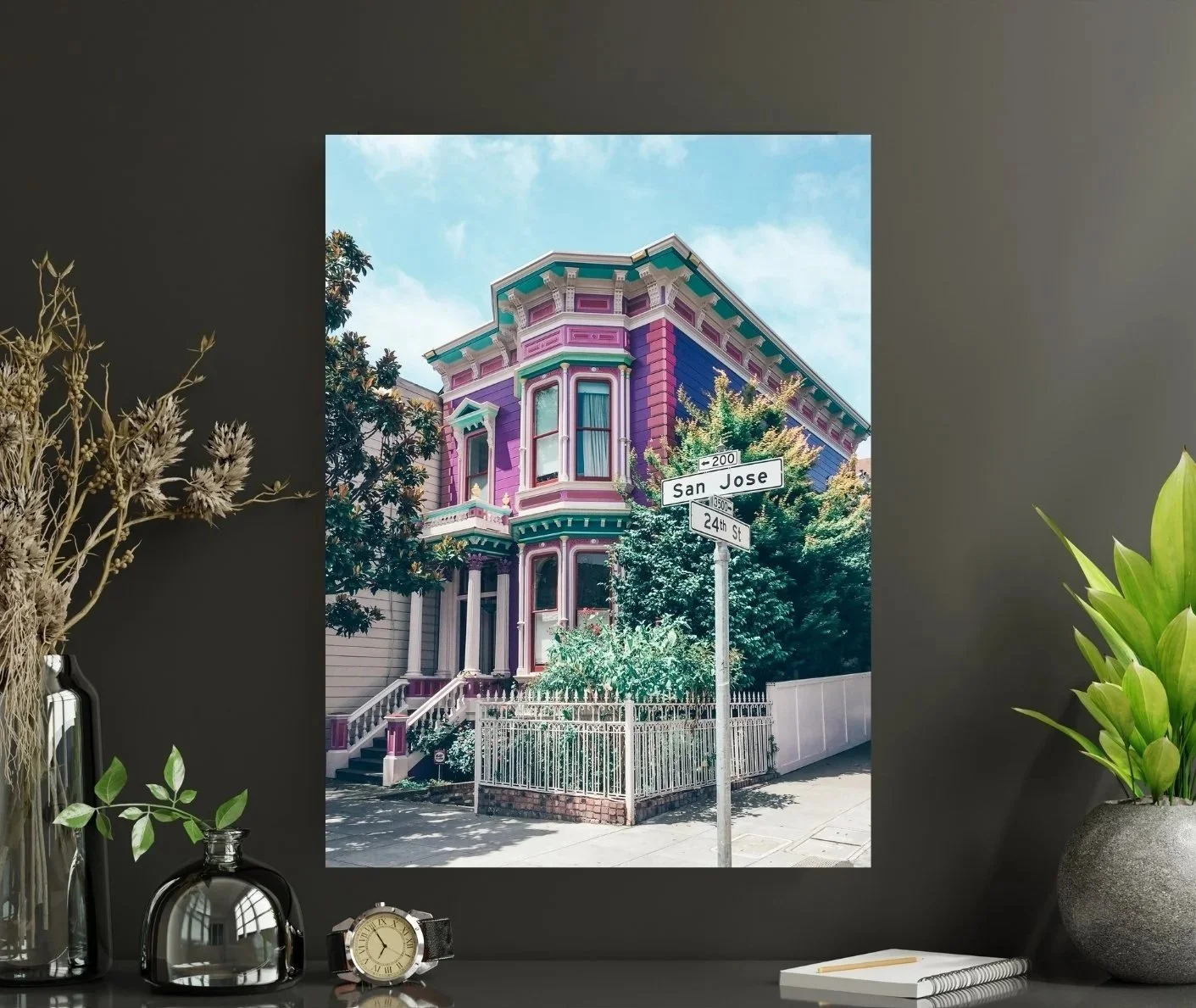 Wall display pink Victorian house