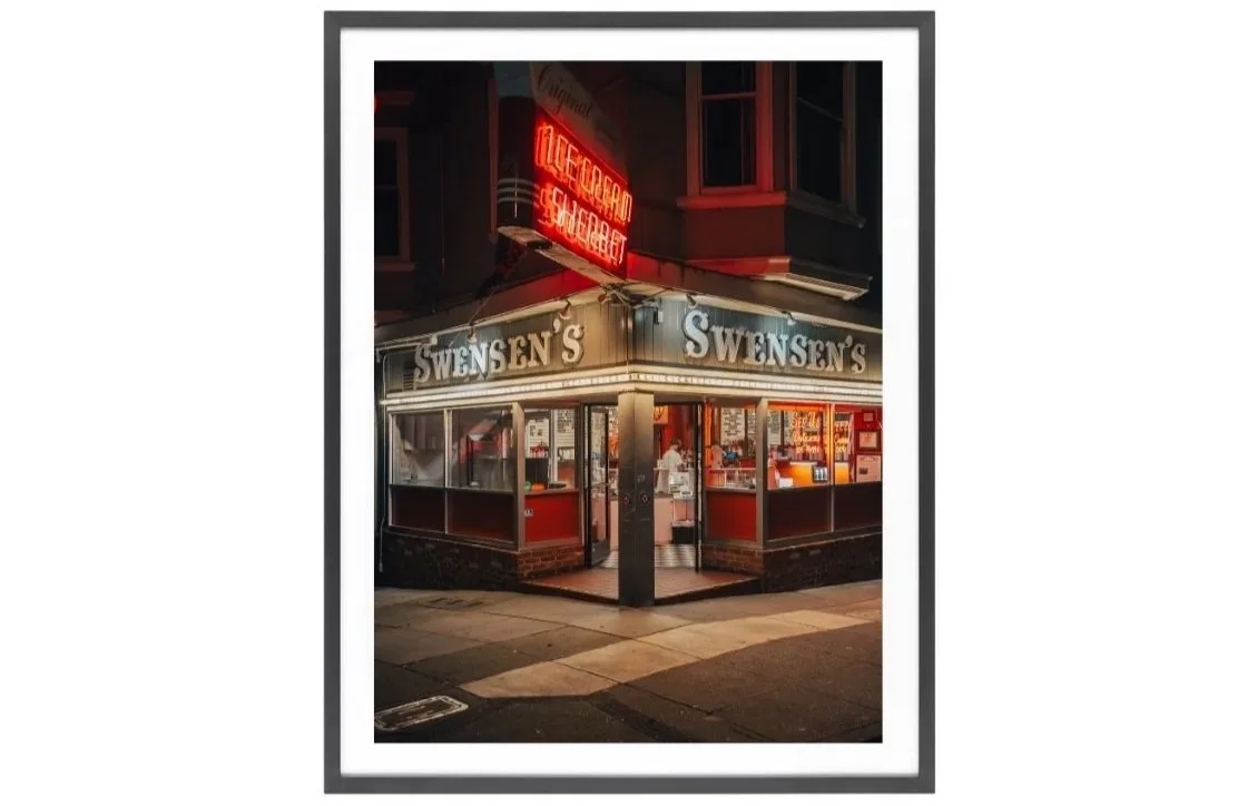 Swensen Ice Cream photo, night