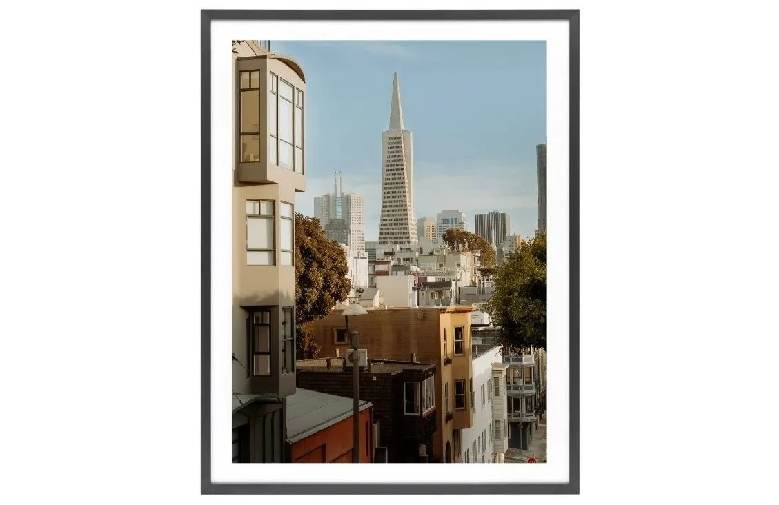 Transamerica Pyramid from a street