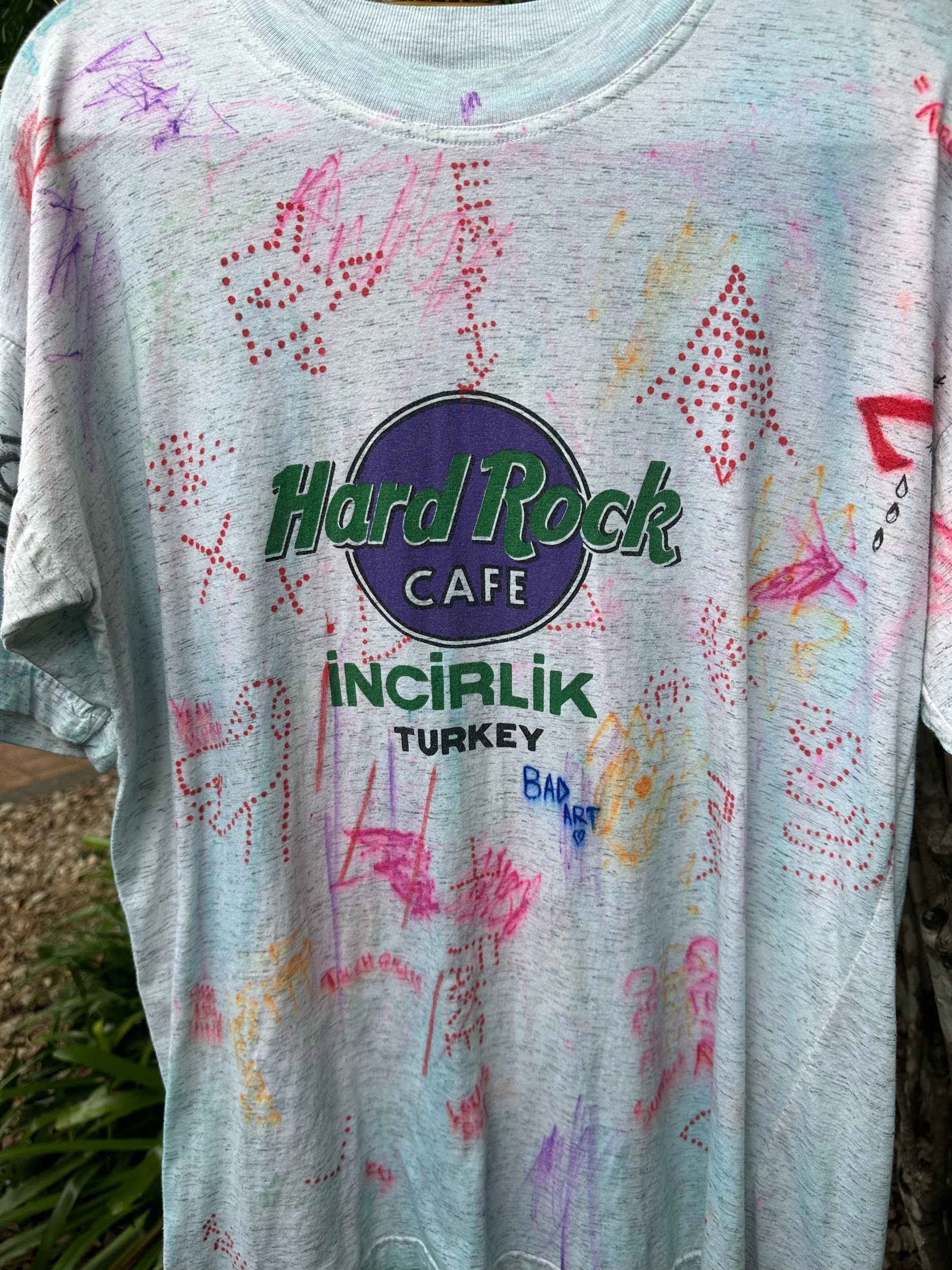 WOO 1/1 TEE'S (Hard Rock Turkey from outer space)