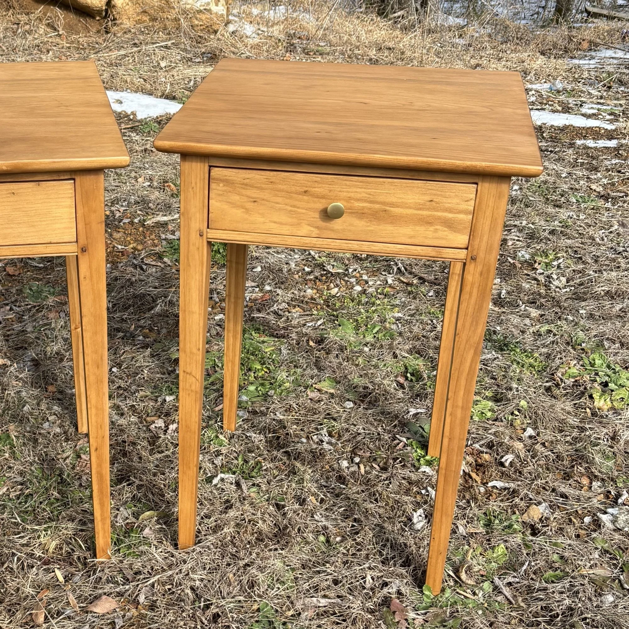 shaker end table made from pine