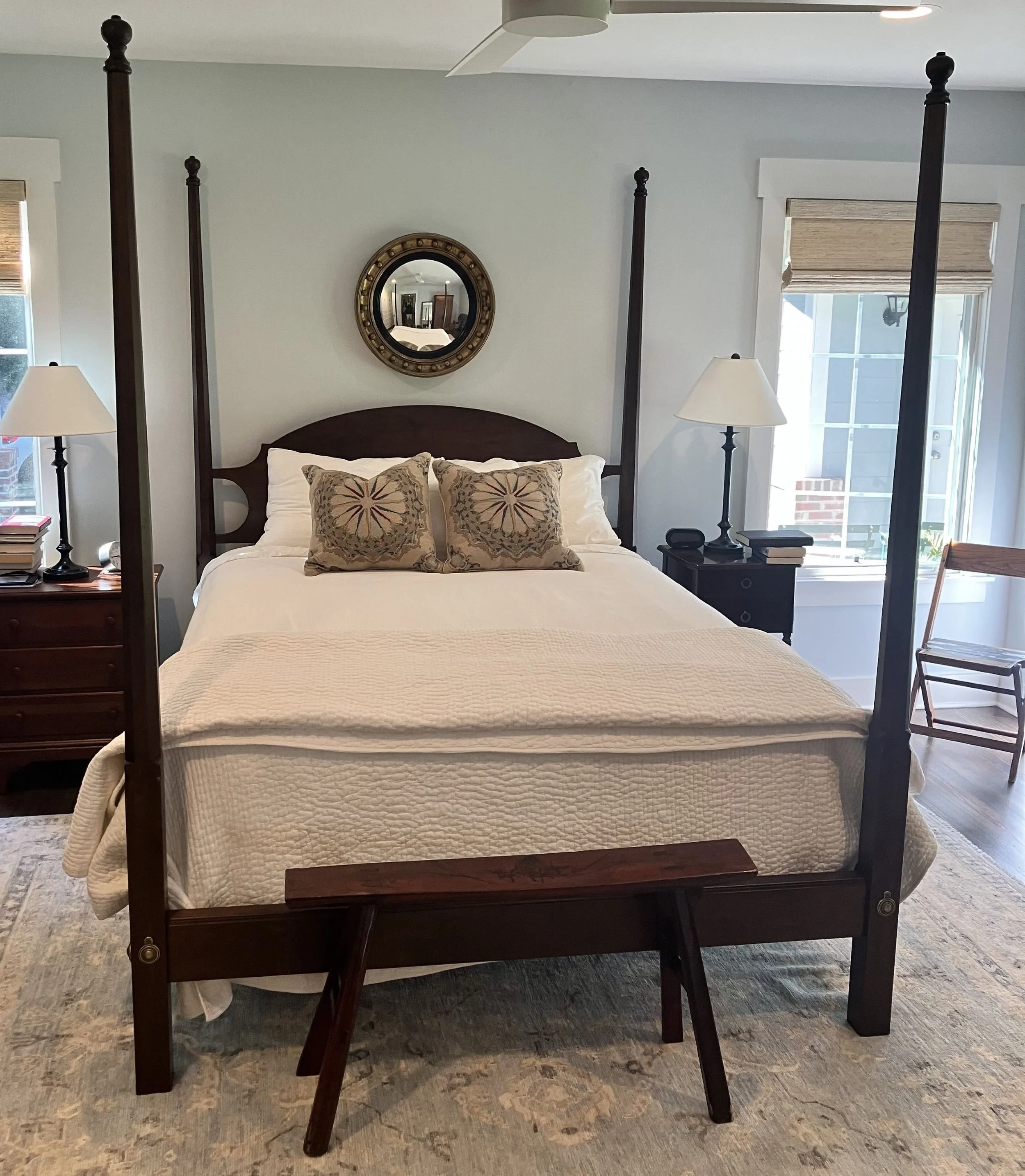 Shaker pencil post beds