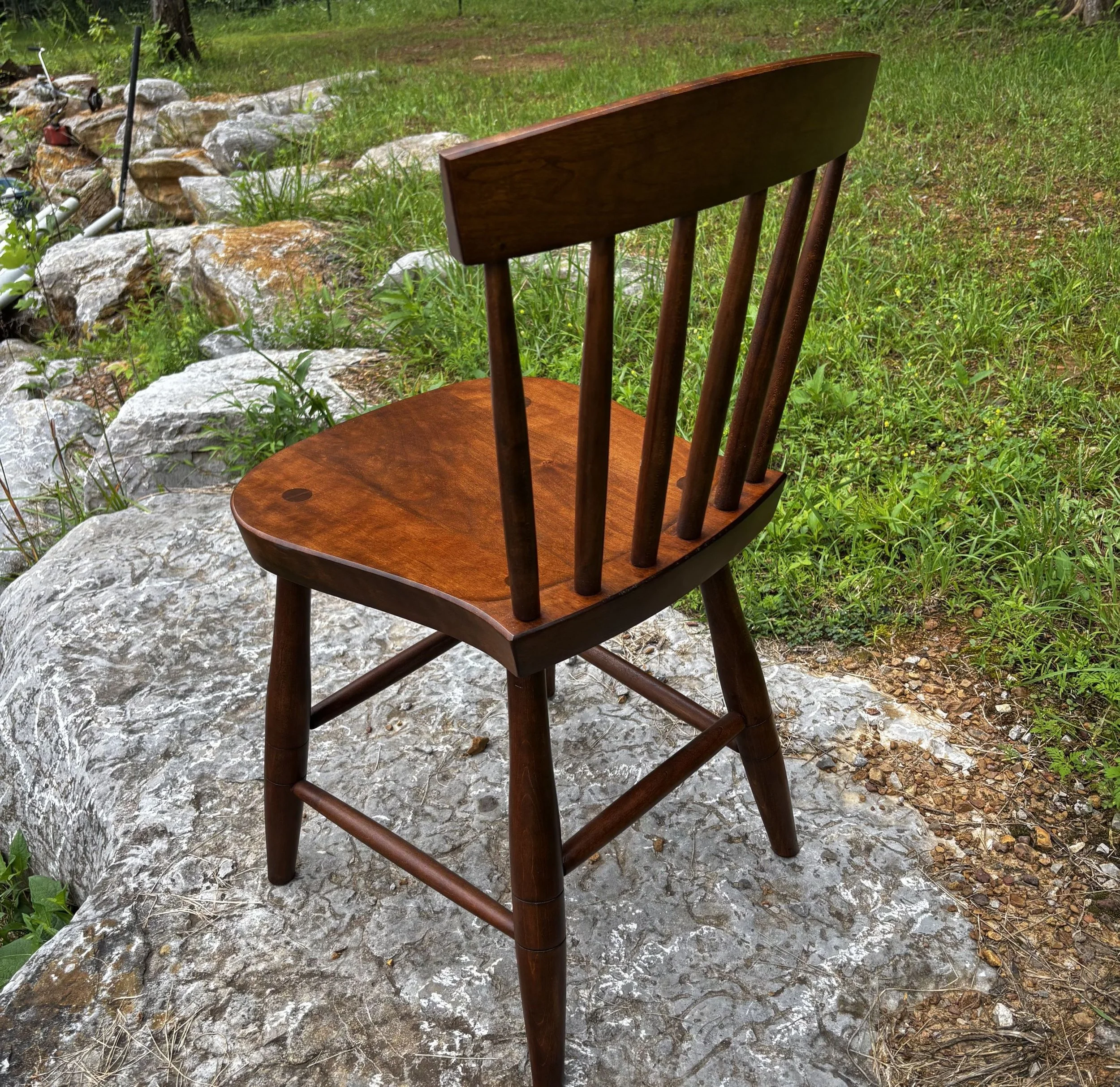 shaker windsor chairs made from solid hardwaoods walnut cherry oak ash