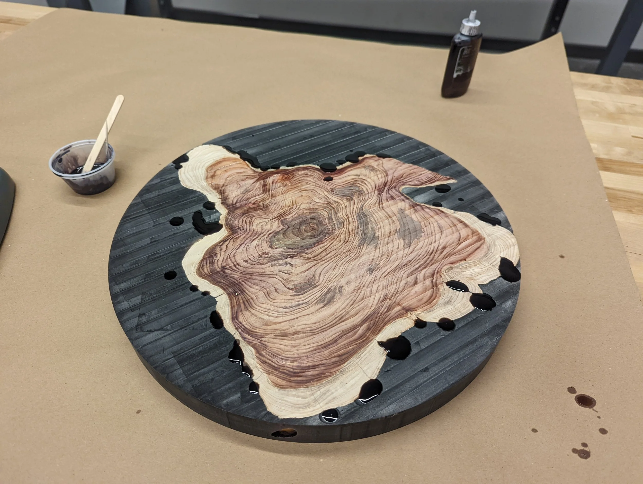 epoxy_side_table_20220317_231502215.jpg