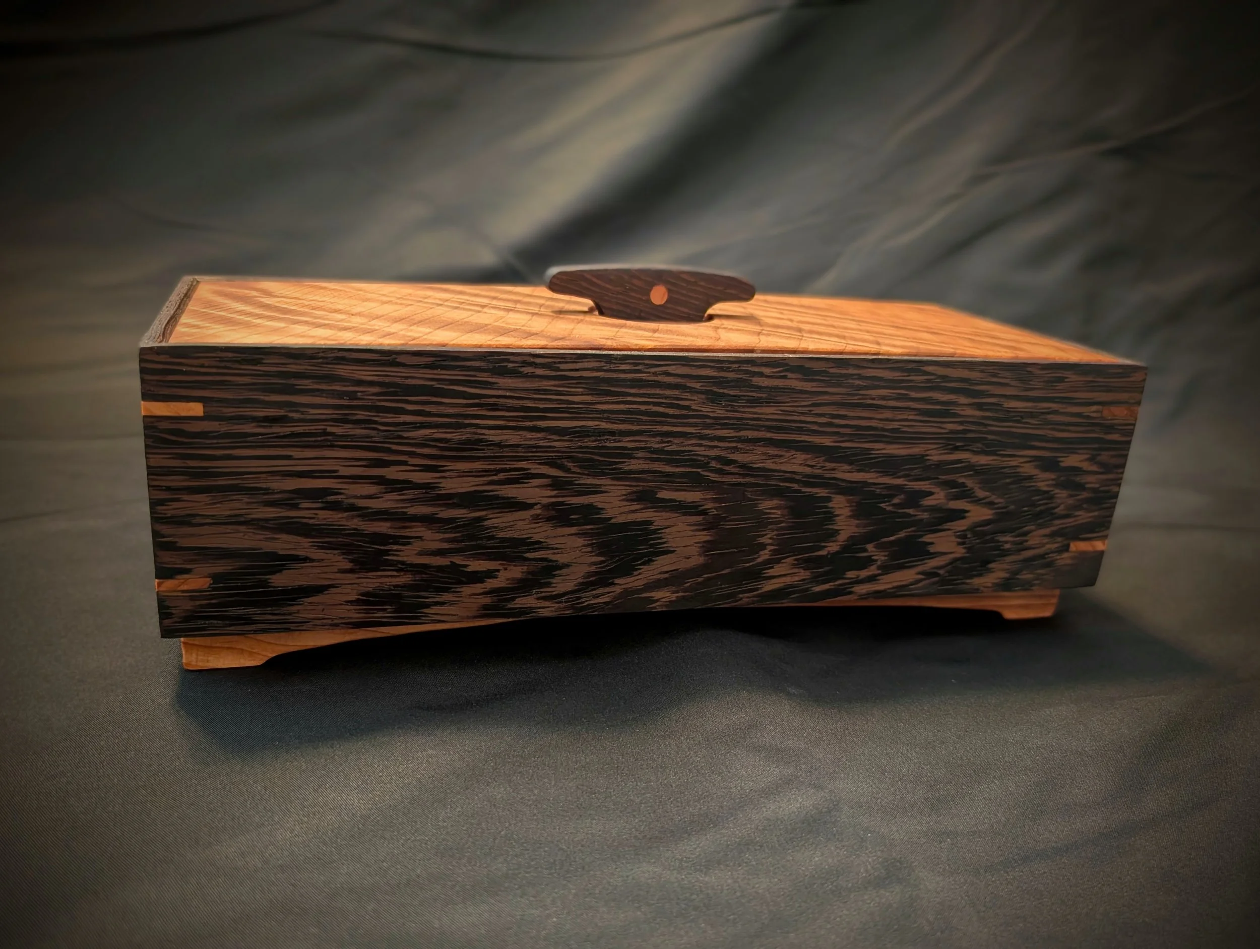 wenge_redwood_box_20260418_120857786~2.jpg