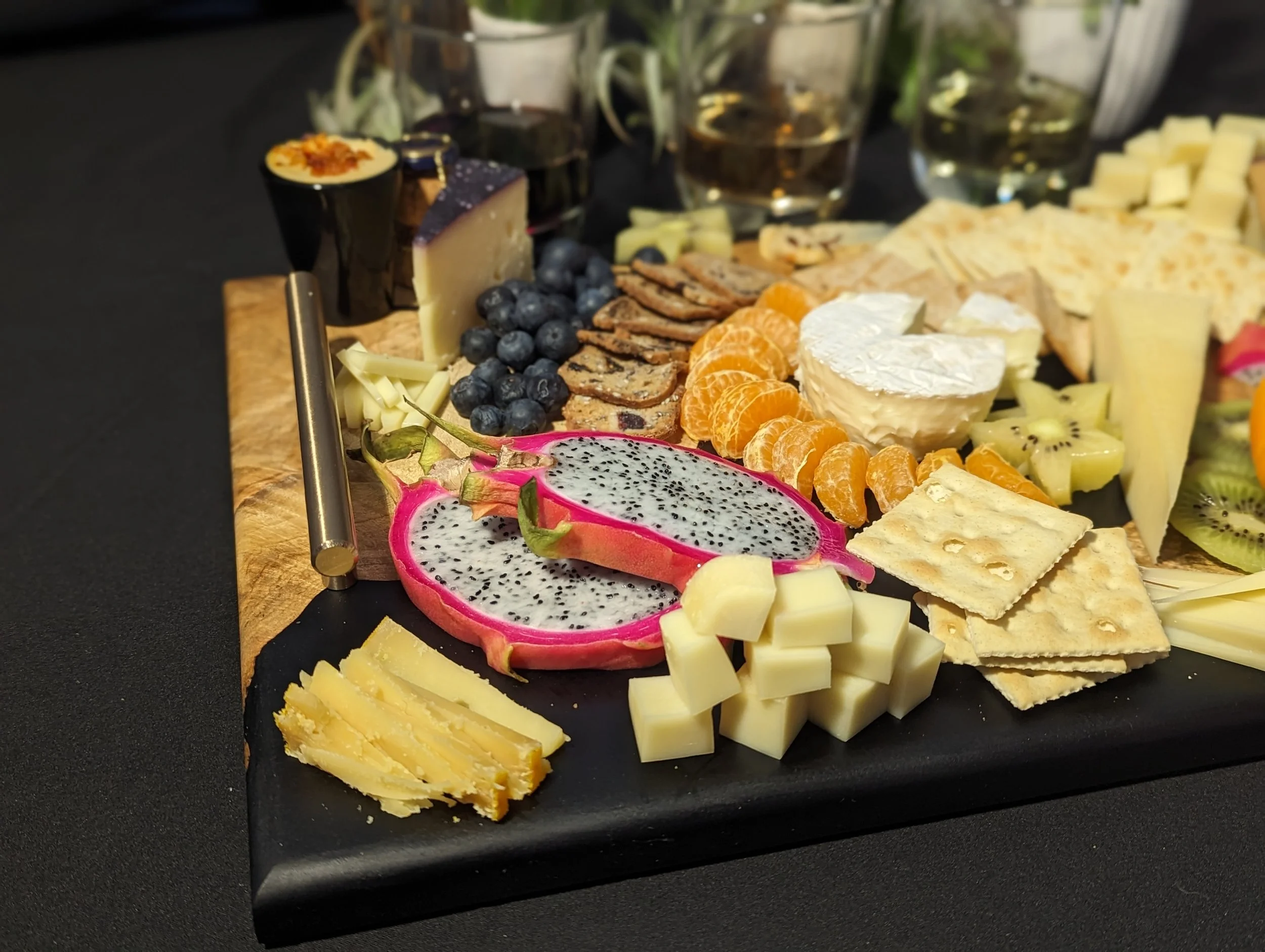 epoxy_charcuterie_board_20230610_192923925.PORTRAIT.jpg