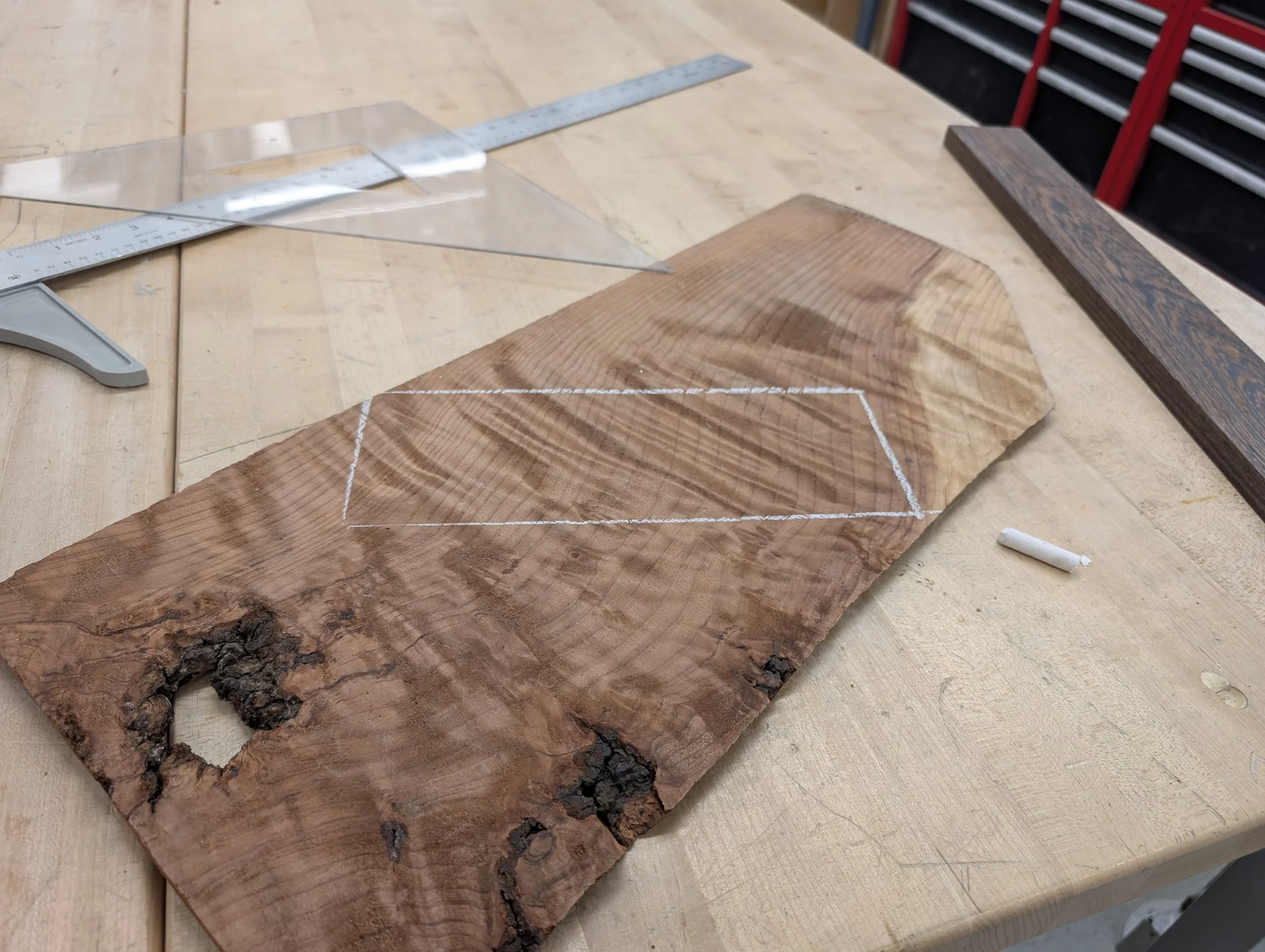 wenge_redwood_box_20260328_171709207.jpg