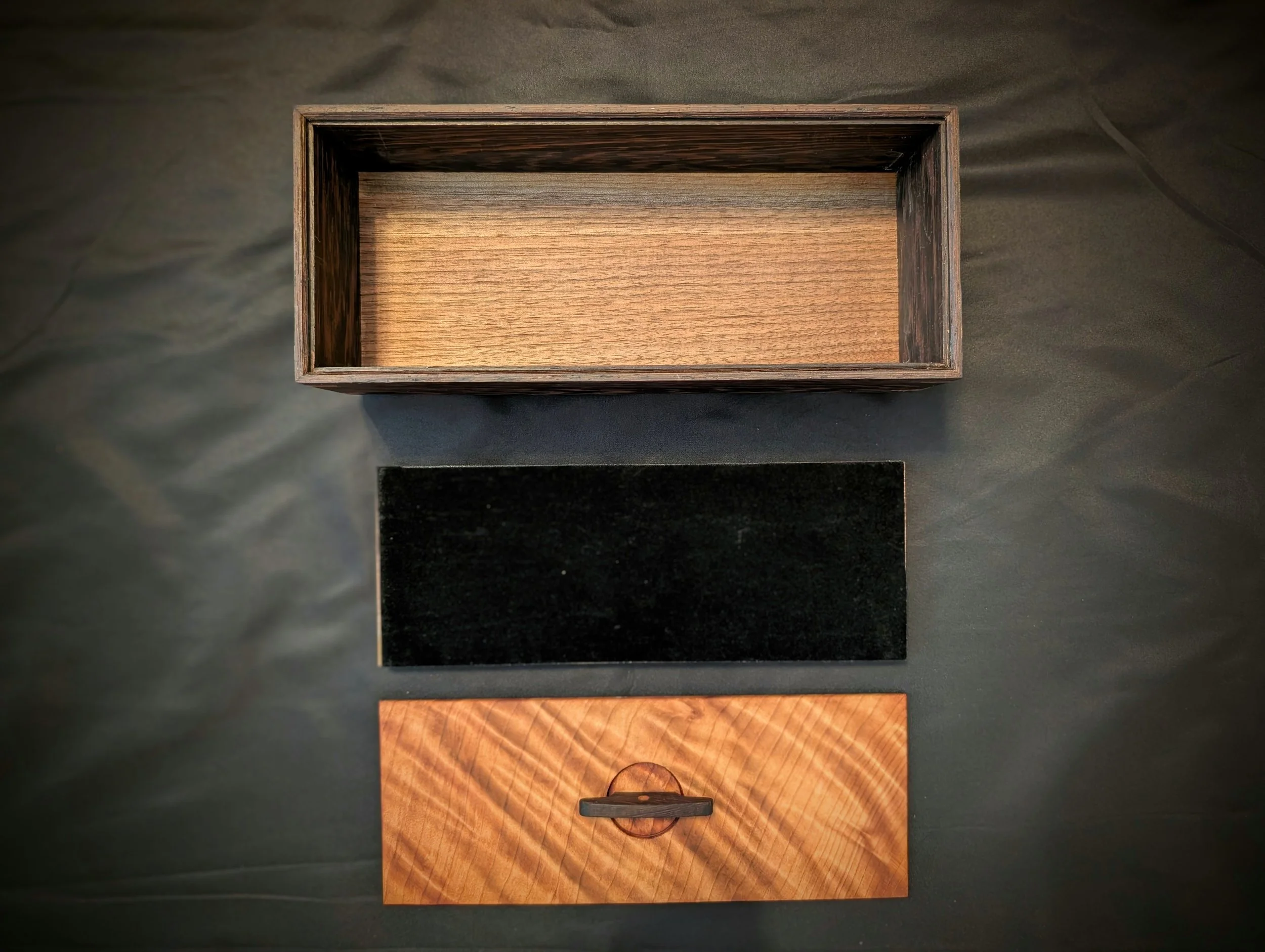 wenge_redwood_box_20260418_121136051~2.jpg