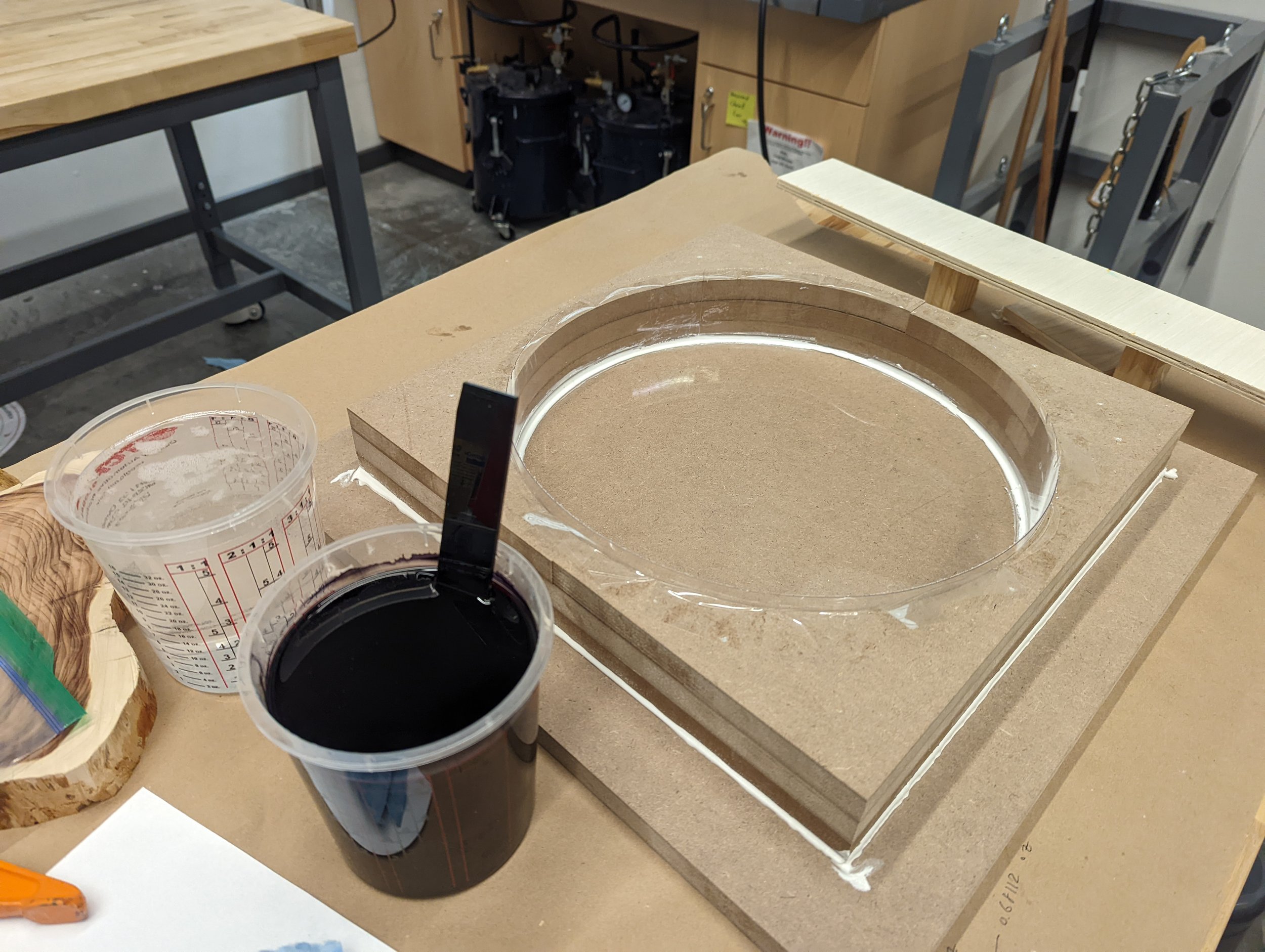 epoxy_side_table_20220315_200331407.jpg