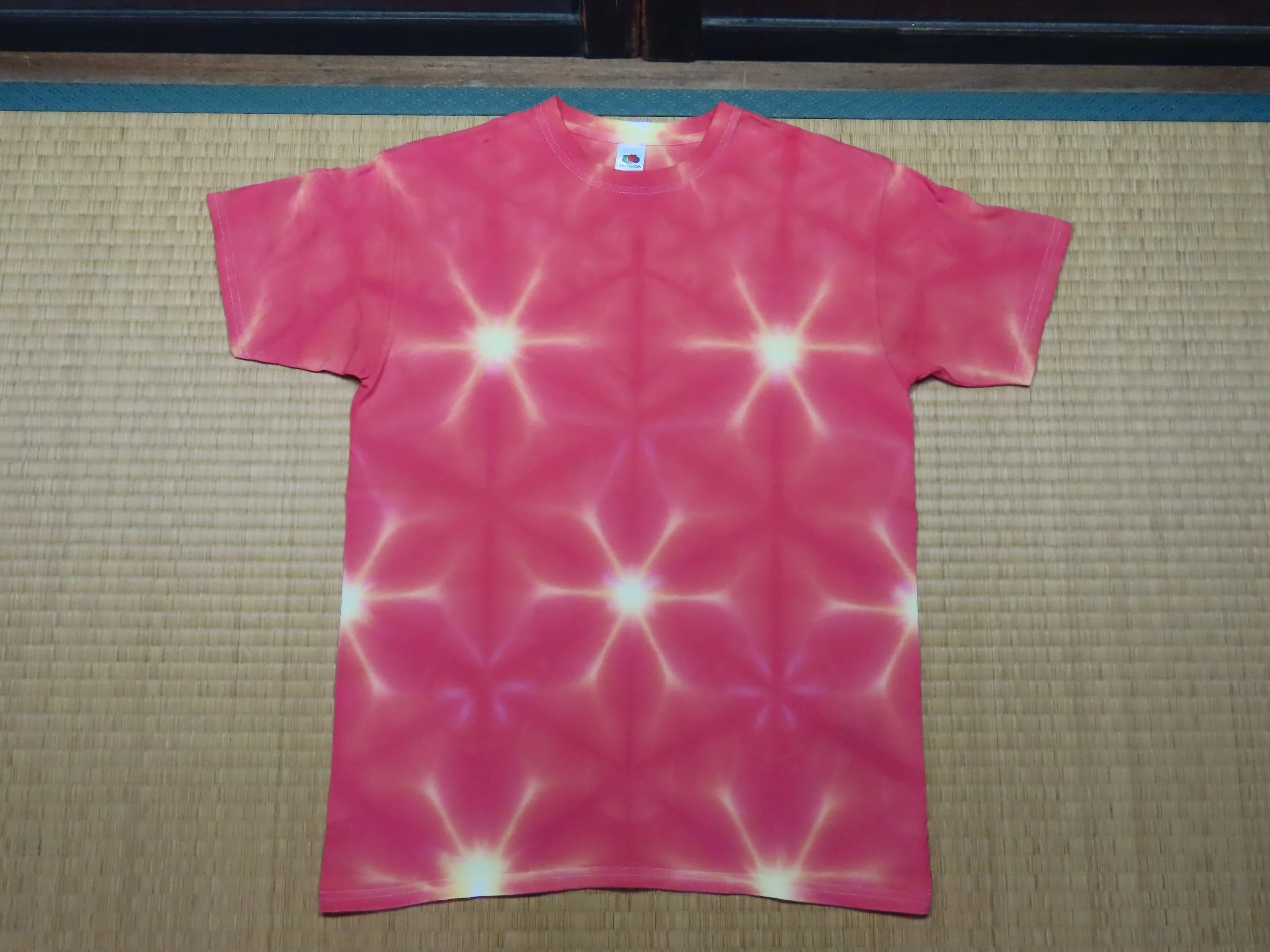 Sunshine Red Sekka Shibori TSHIRT M