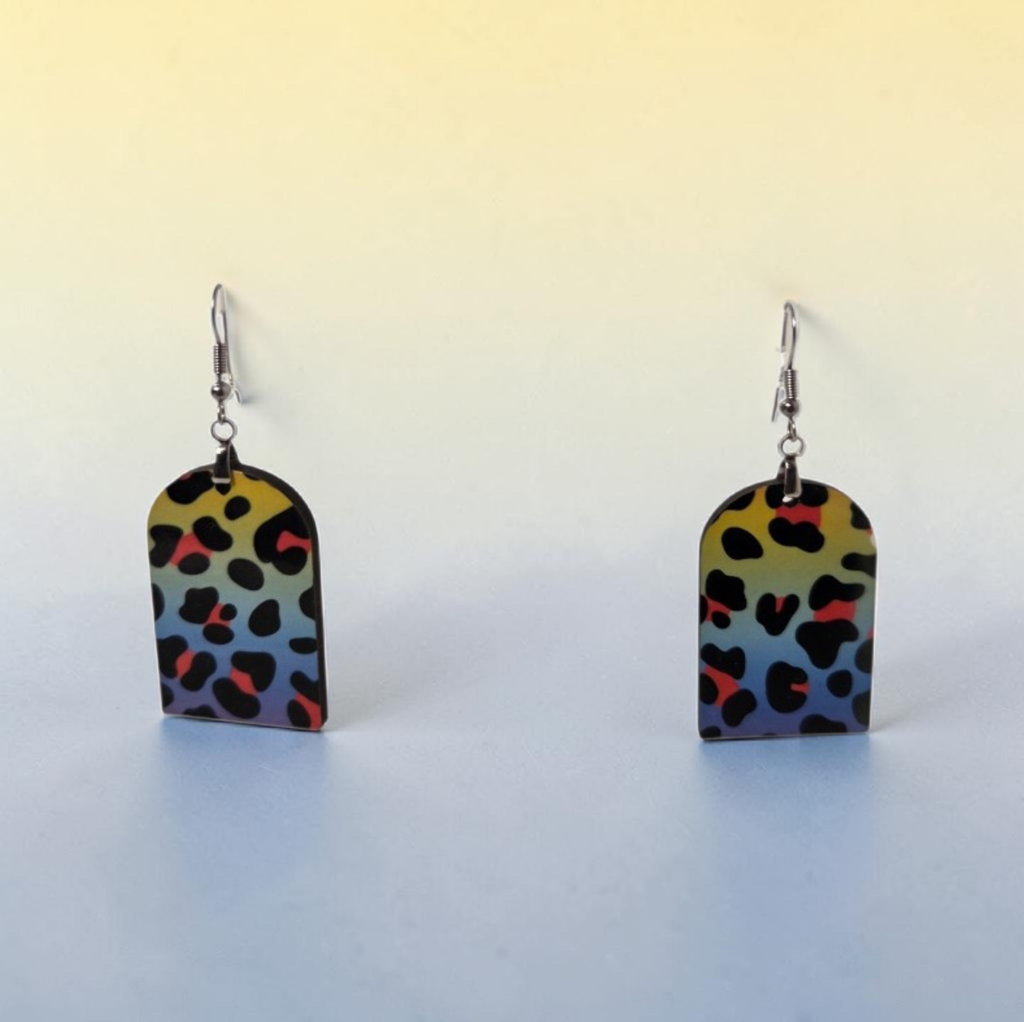 Arch Earrings