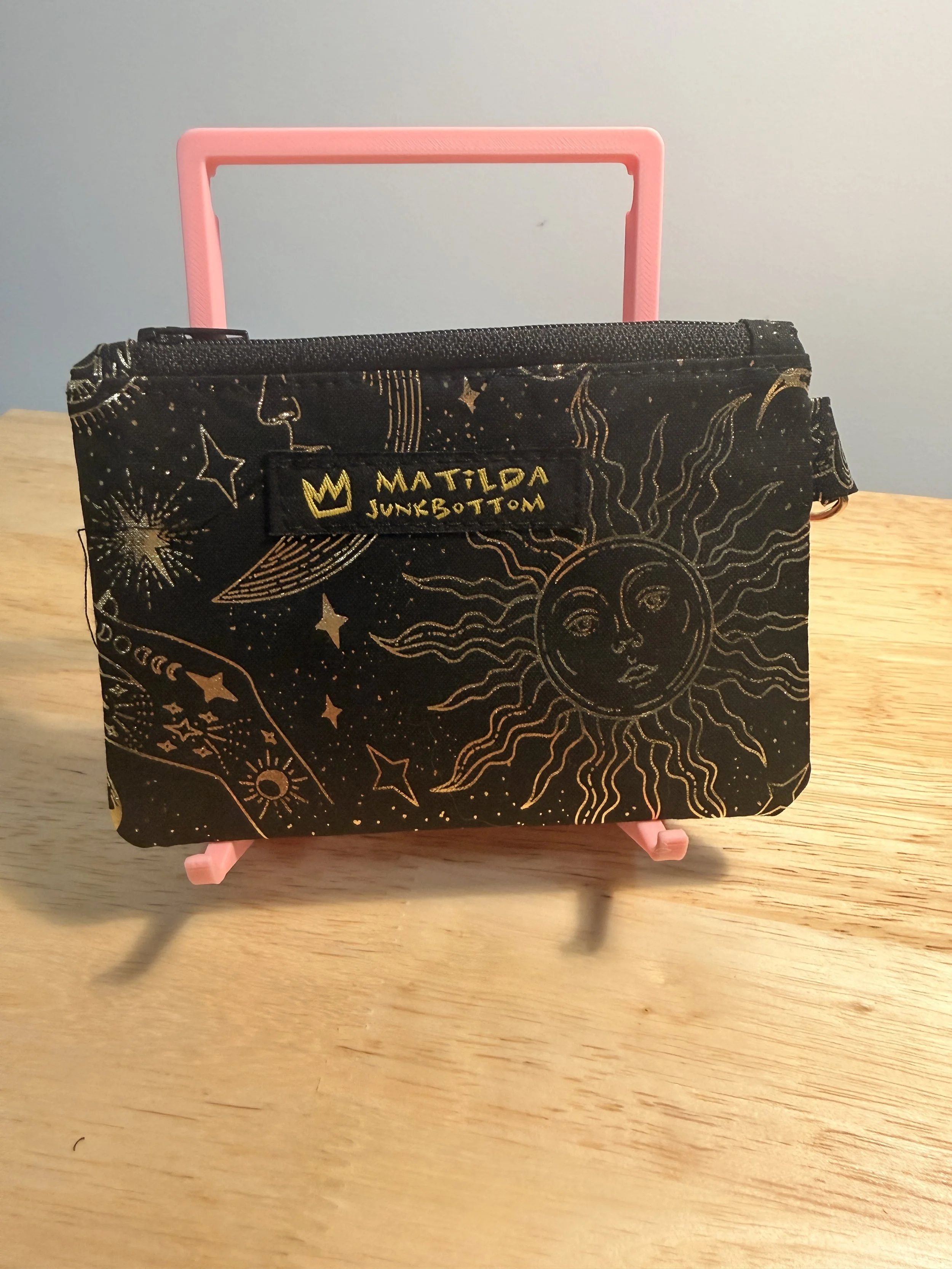 Golden Hour - Essentials Pouch