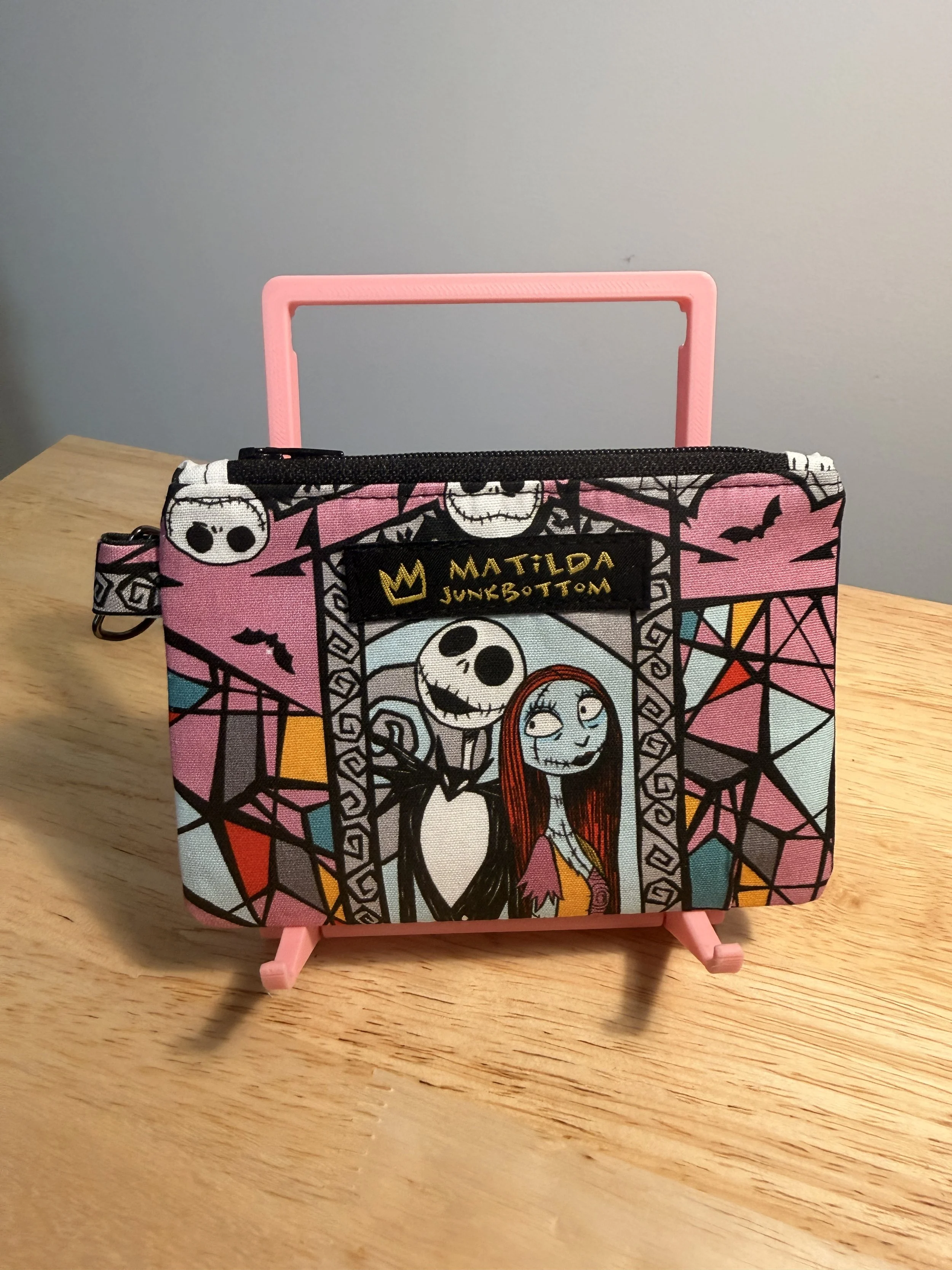 Stitched Heart & Bones - Essential Pouch