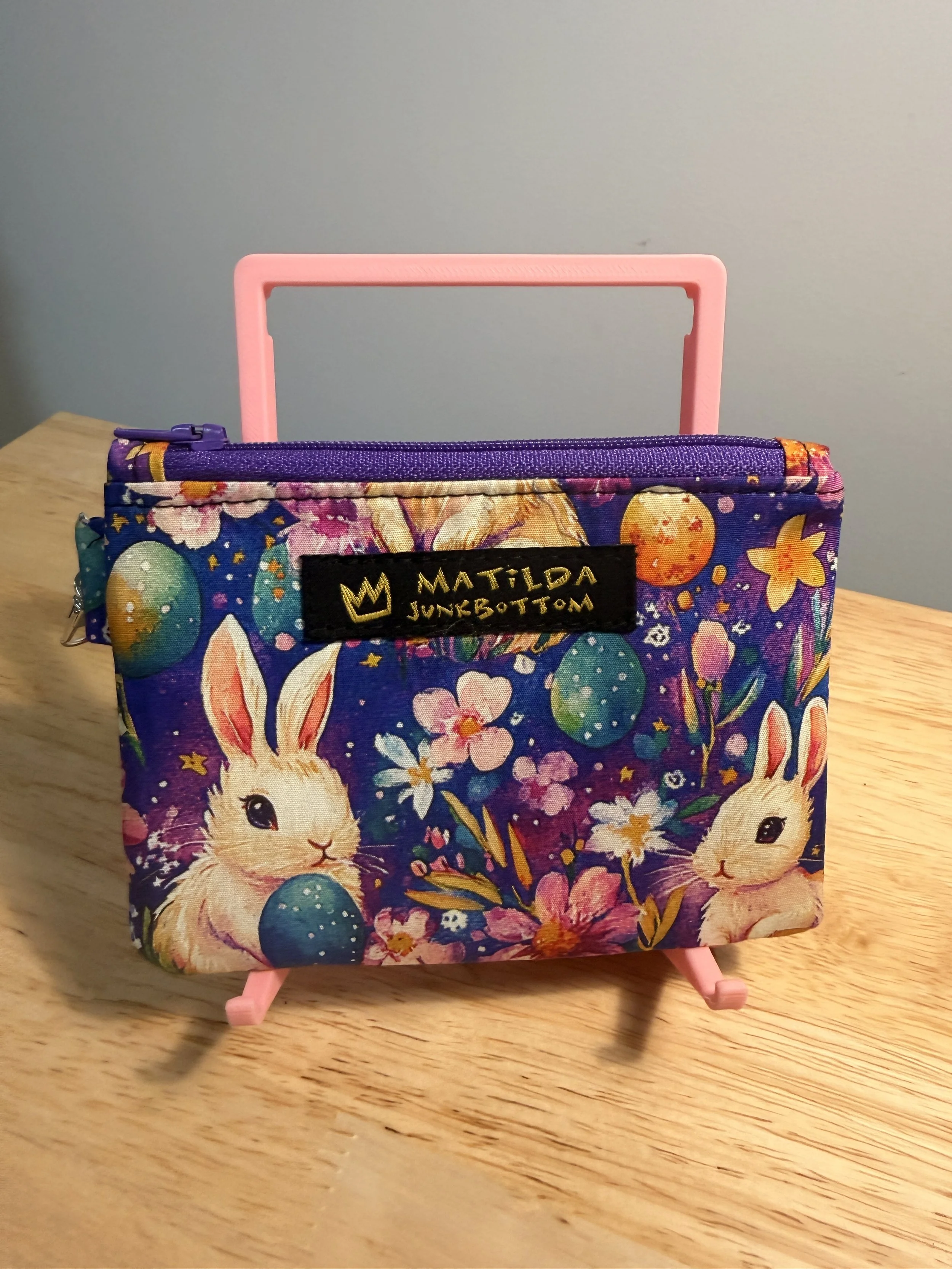 Hop & Bloom - Essentials Pouch