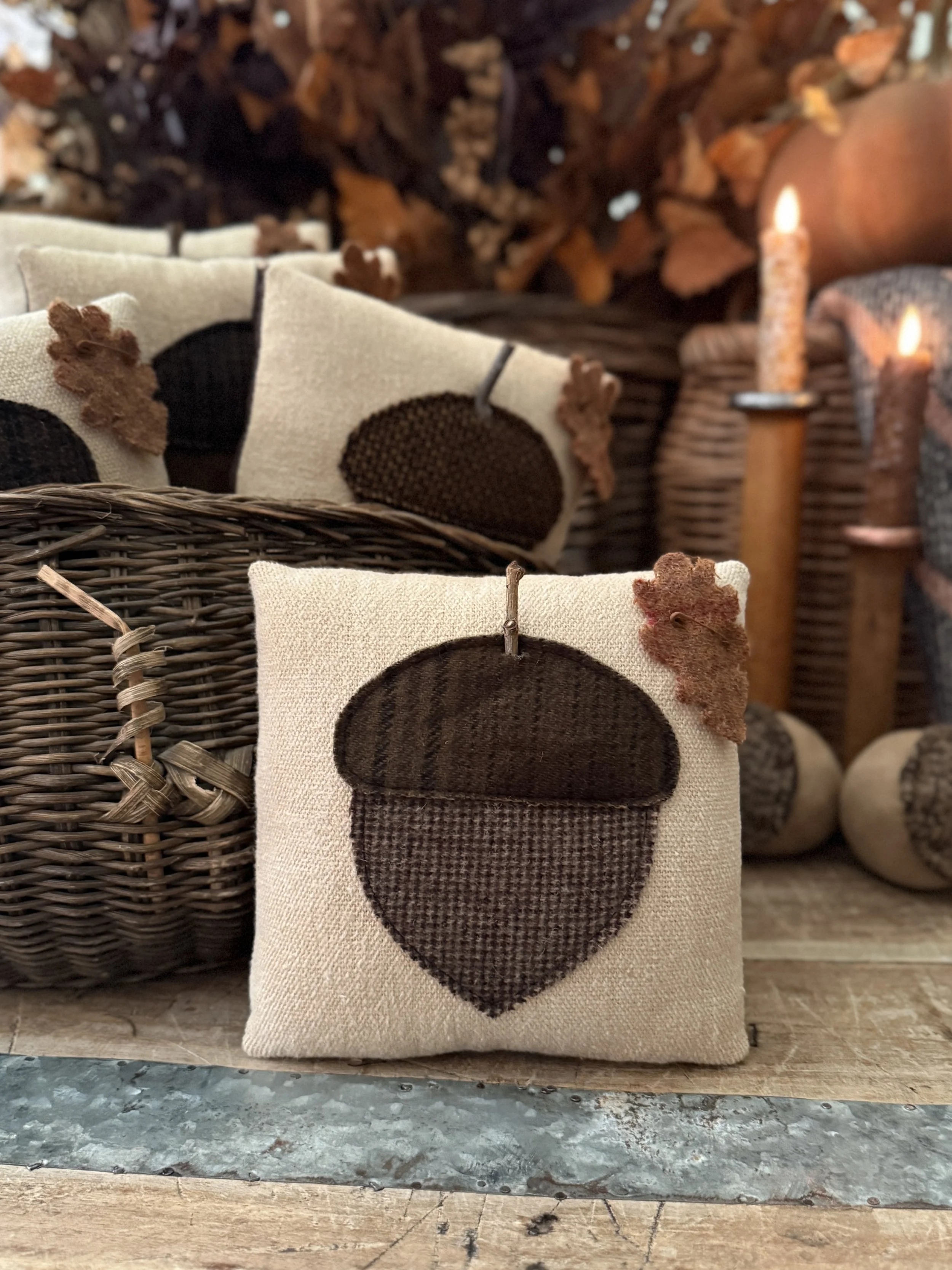 Acorn Pillow Tuck No. 2