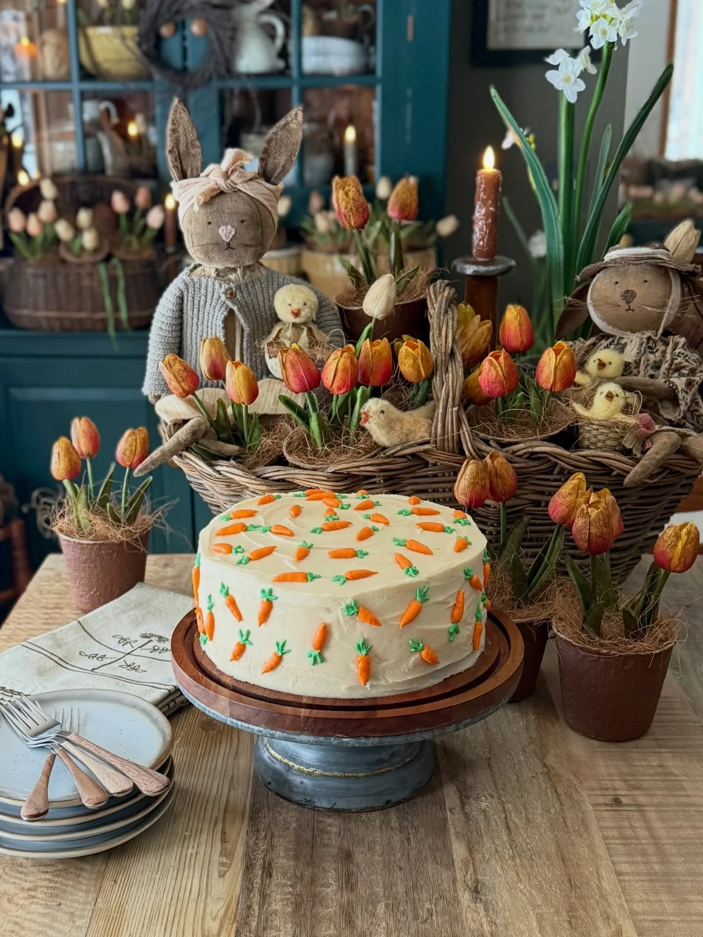My annual carrot cake debut! 🥕 

Wishing you all a restful Saturday and Easter season 🤍 

#easter #carrotcake #whimsical
