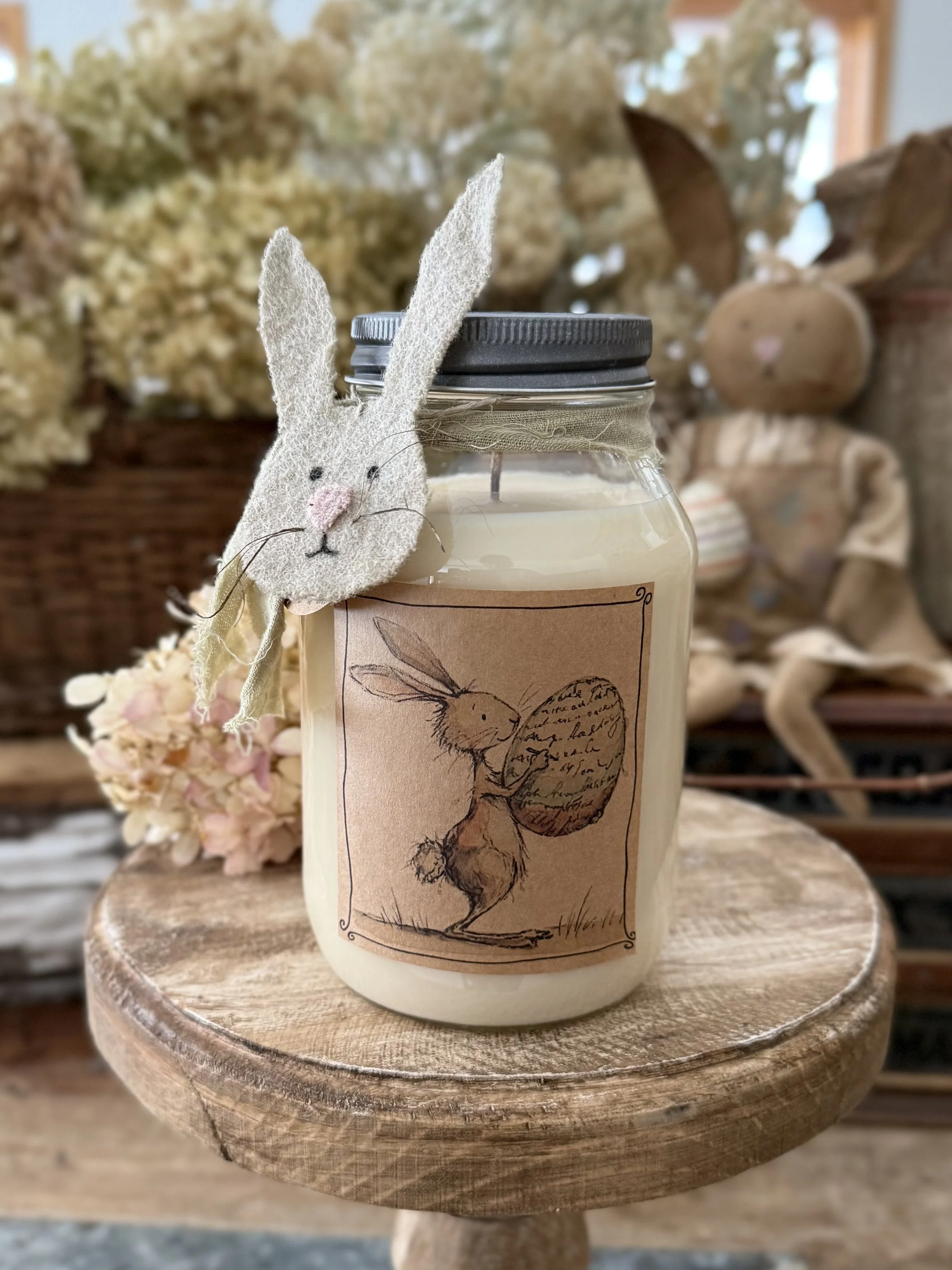 32 oz. Happy Easter Candle