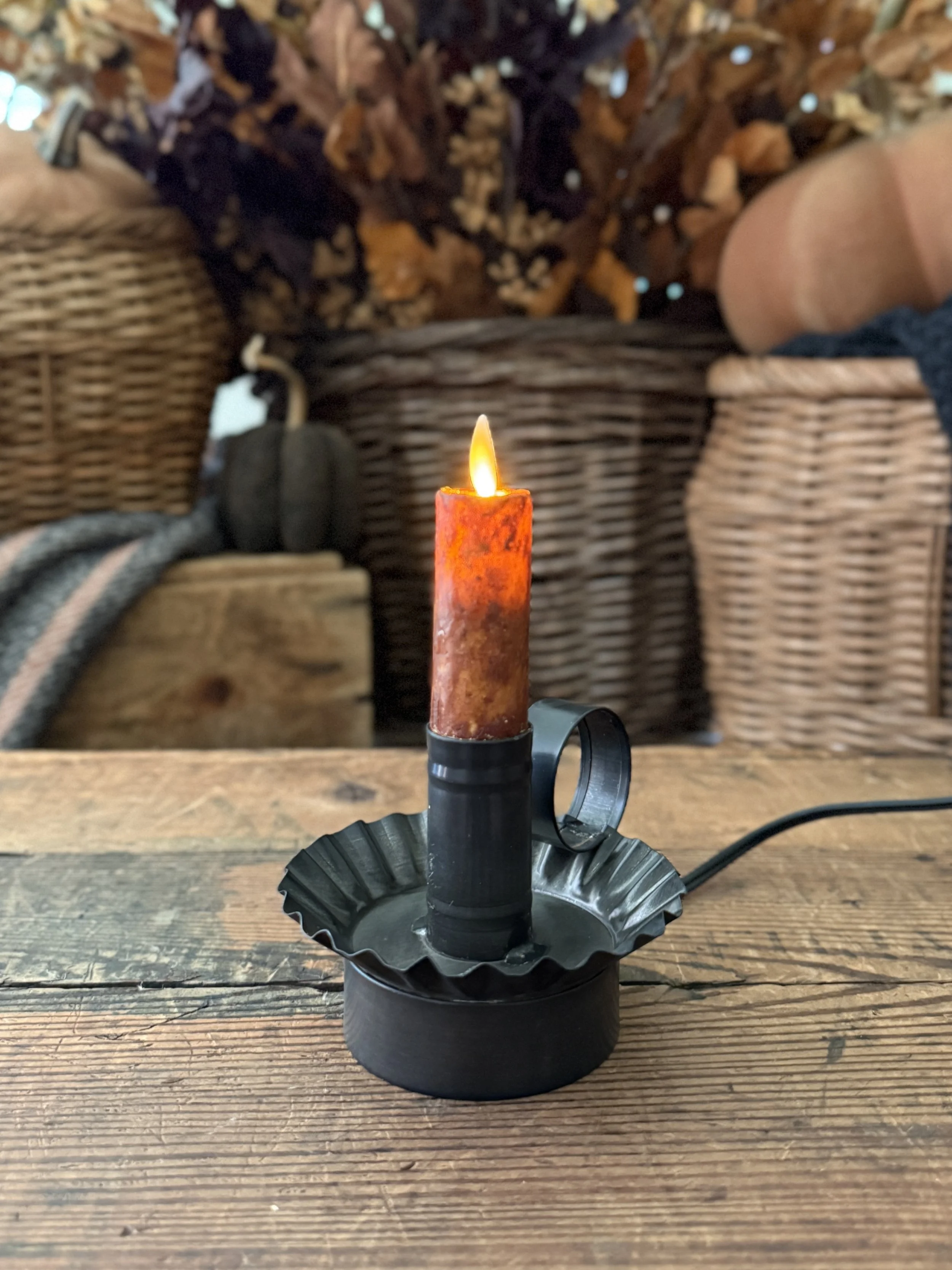Cottage Chamberstick Light