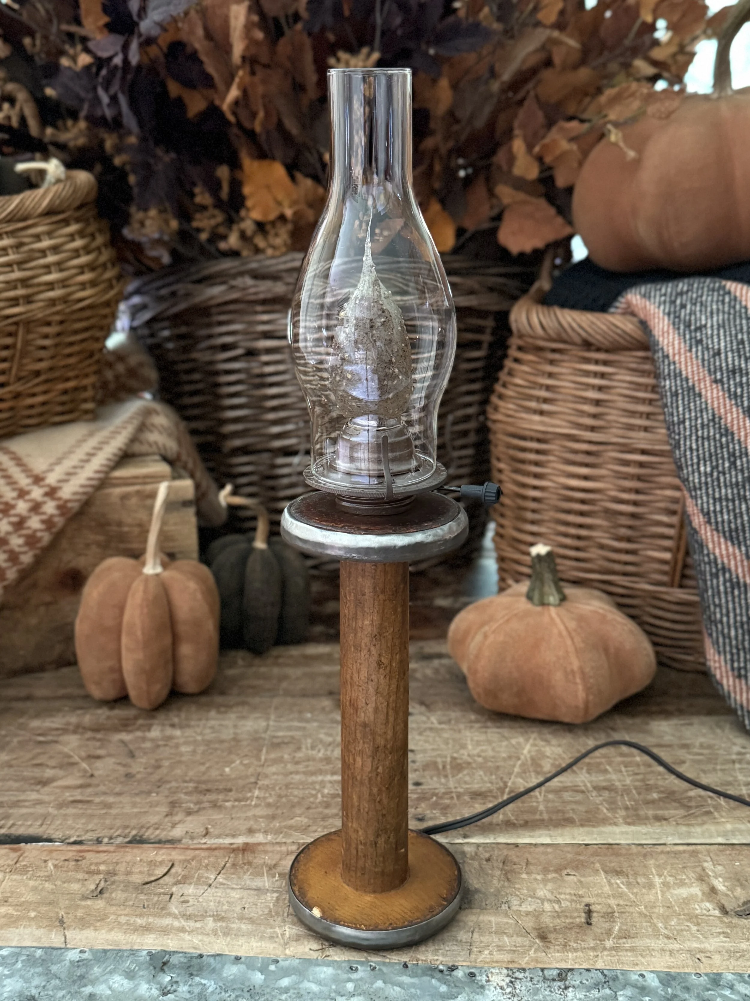 Antique Spool Chamber Light