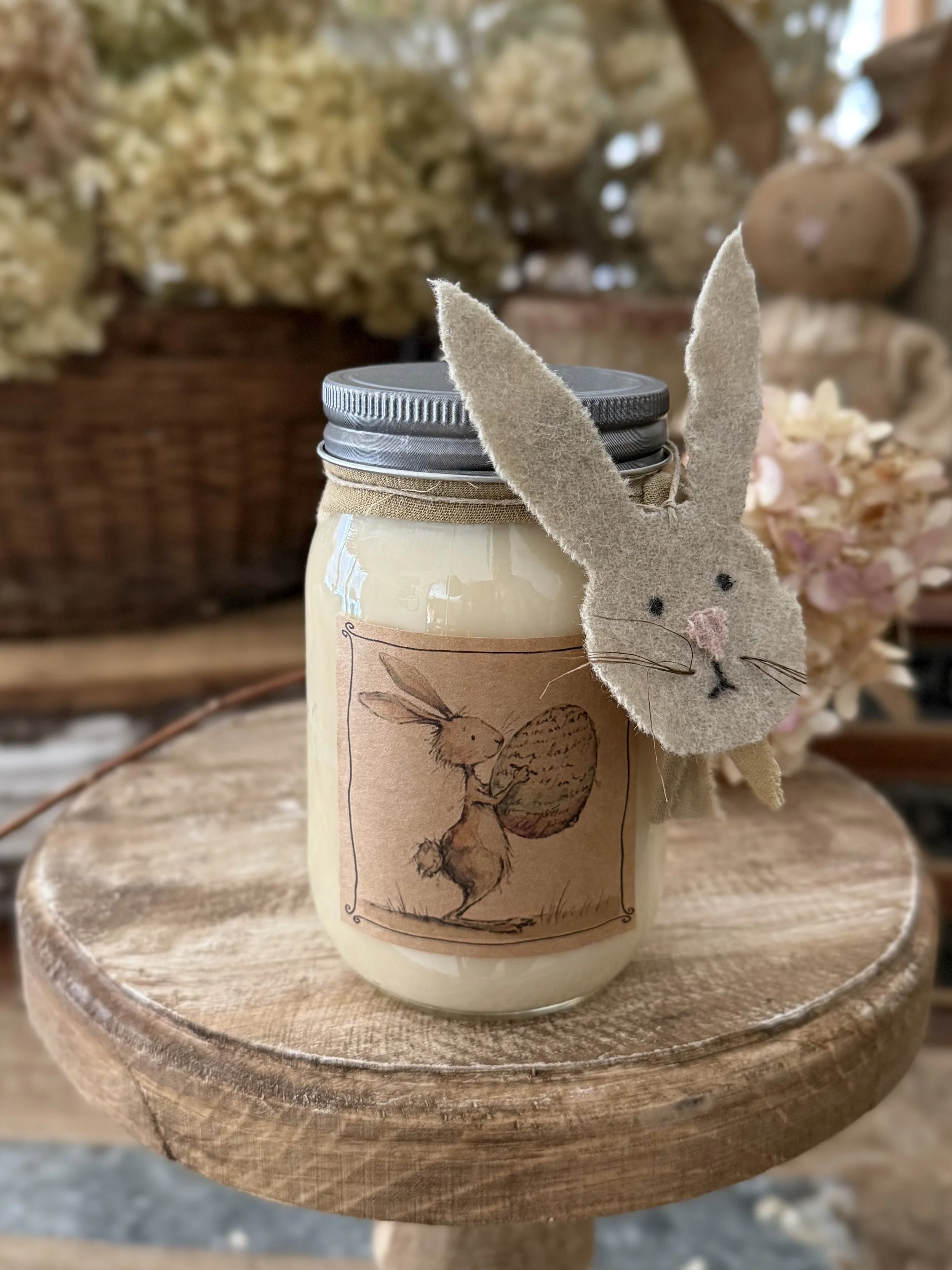 16 oz. Happy Easter Candle