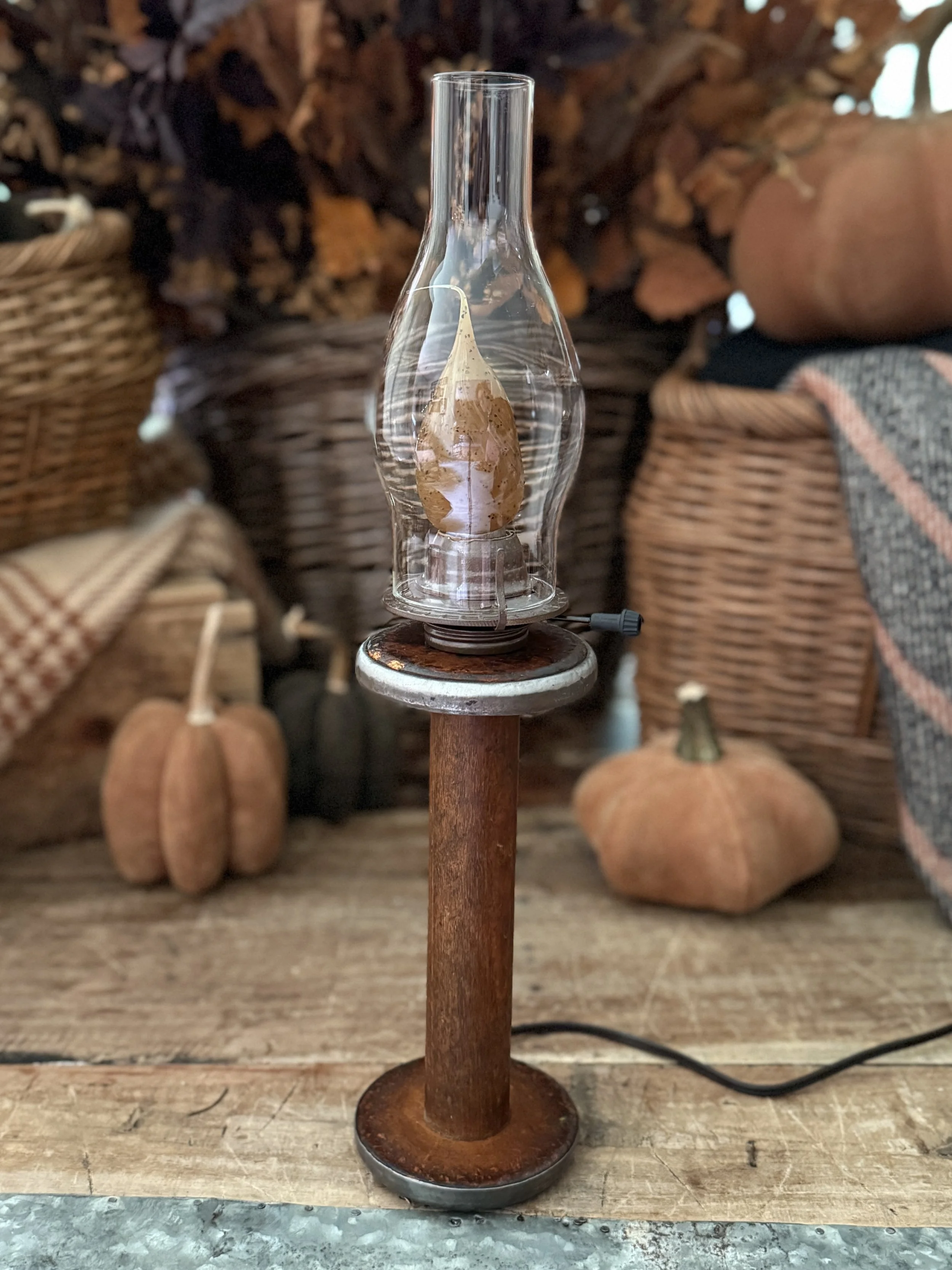 Antique Spool Chamber Light