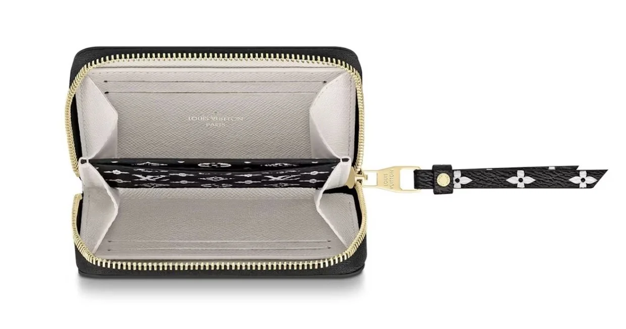 Louis Vuitton | Crafty Giant Zippy Coin Purse