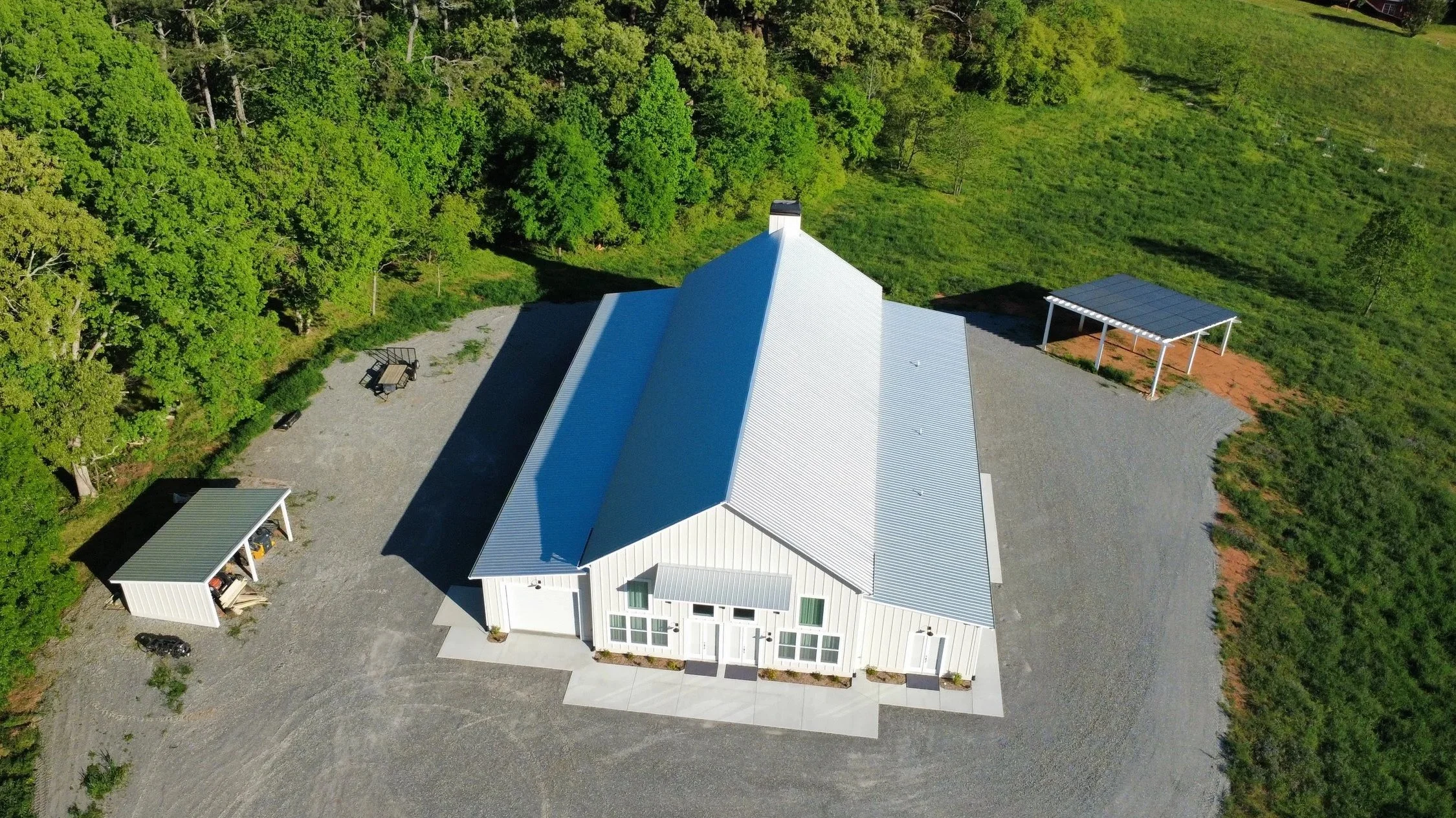 dji_fly_20260417_181458_710_1776464540935_photo_optimized.jpg