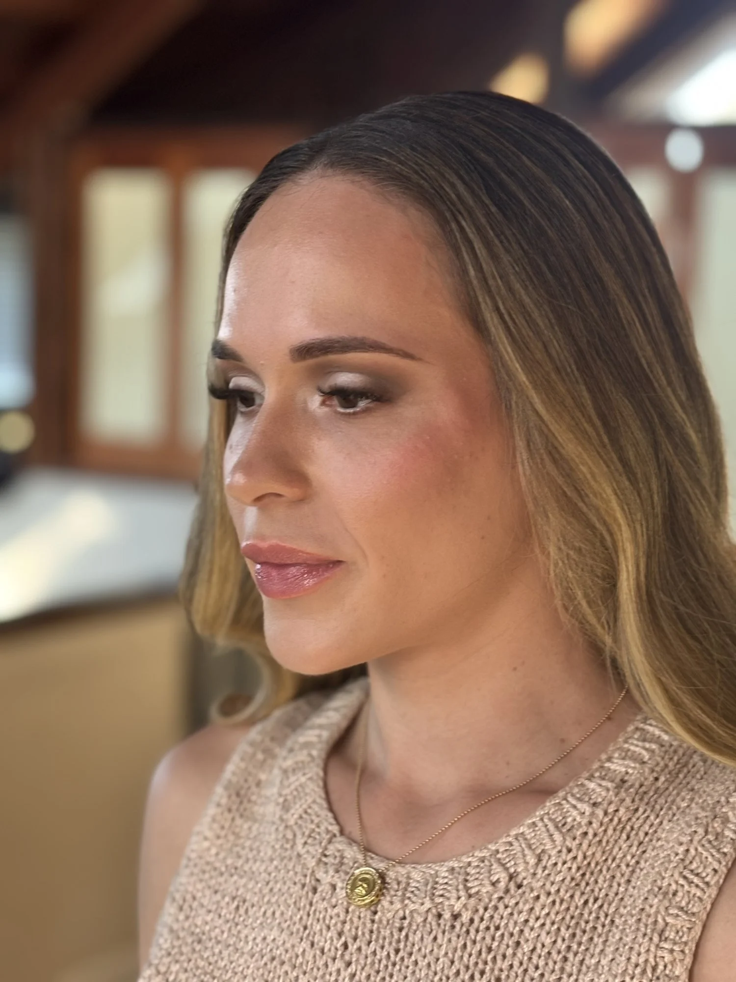 soft-glam-makeup-waves-oahu.jpg