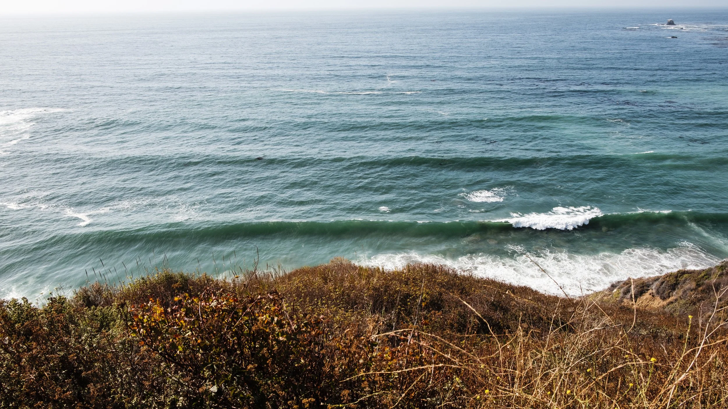 Big Sur waves. Fujifilm X-T2 + XF 18-55mm f/2.8-4