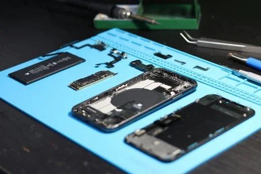 Smartphone Repairs (iPhone & Android)