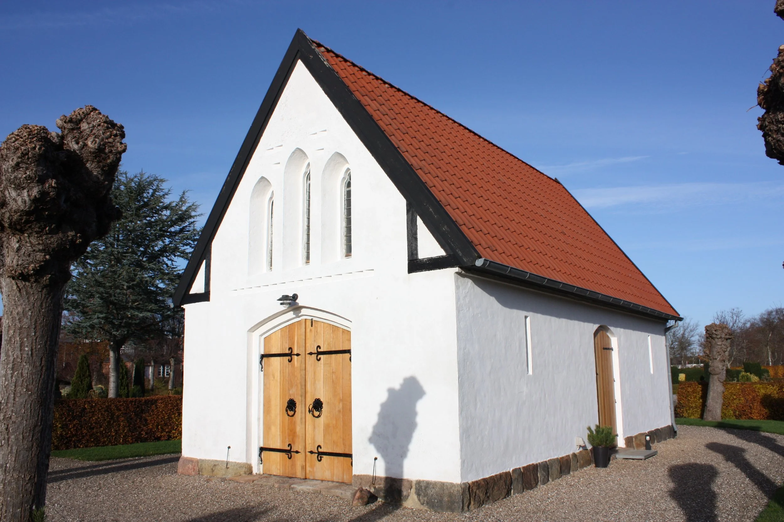  
Kapel ved Sdr. Omme Kirke - Ombygning
  
I samarbejde med Kgl. bygningsinspektør og menighedsrådet, har A2 tegnet ombygningen til kapelbygningen. 
  
Bygherre: Sdr. Omme Kirke.