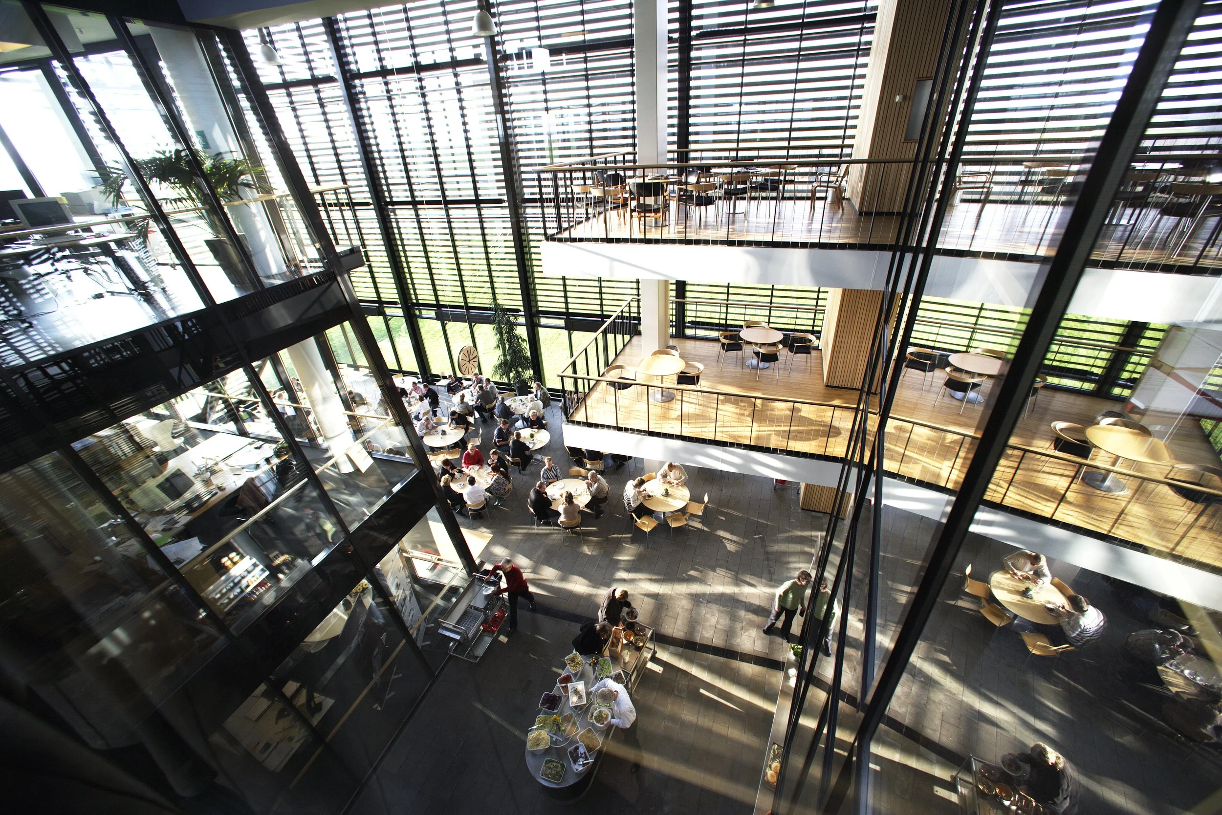  
Nupark bygning F & G - SAGRO domicil samt  udvidelse af Nupark Erhvervspark
  
Udvidelse af erhvervsparken med kontordomicil til SAGRO samt udvidelse af Nupark.
  
Bygherre: Nordea Ejendomme / Heden & Fjorden.  