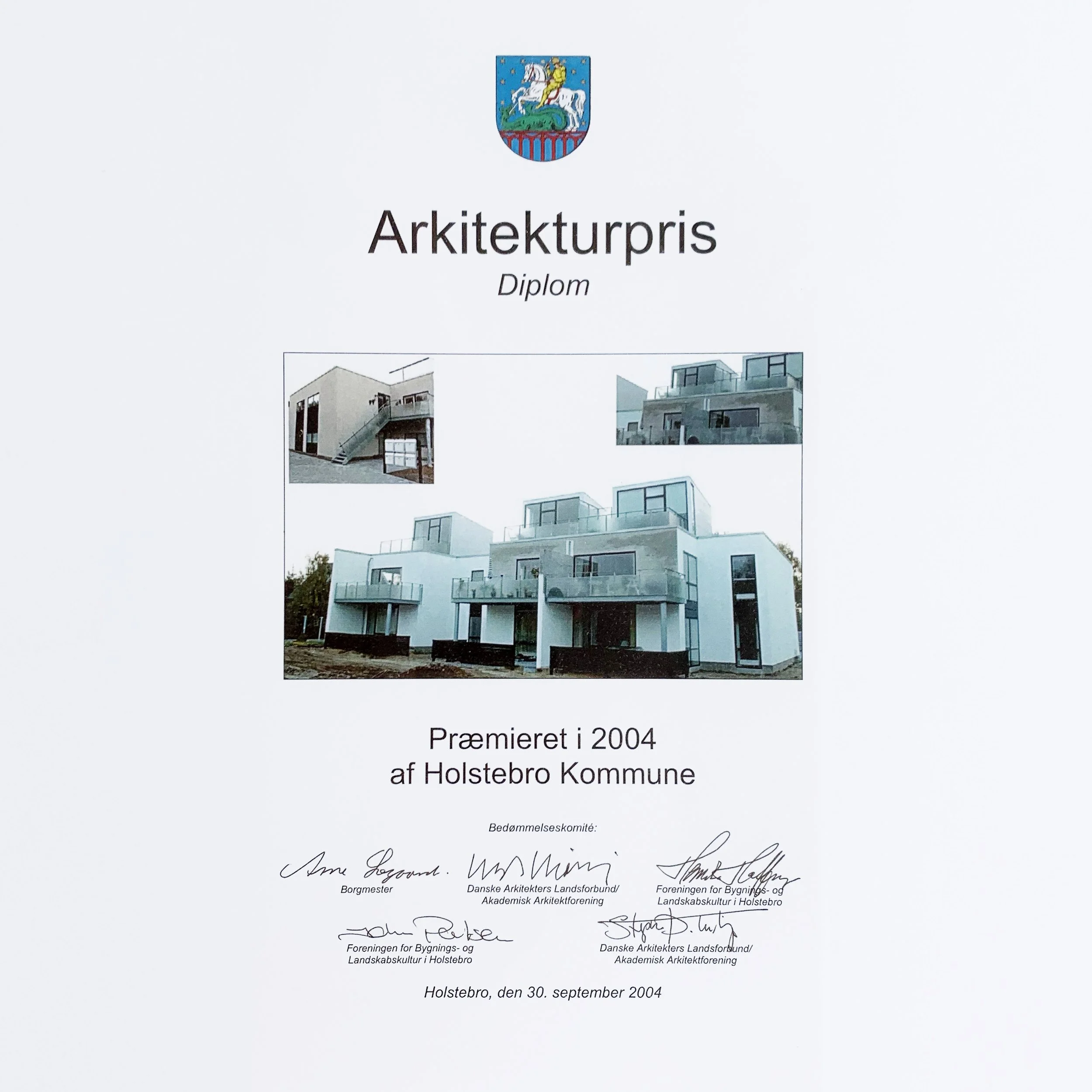 2004 - HOLSTEBRO KOMMUNES BYGNINGSPRIS - Boligbebyggelse, Helgolandsgade.